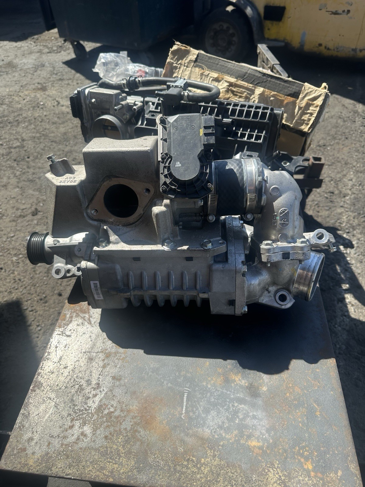 Nissan Pathfinder 2.5l Hybrid Supercharger Nissan Pathfinder 2.5l Hybrid Supercharger