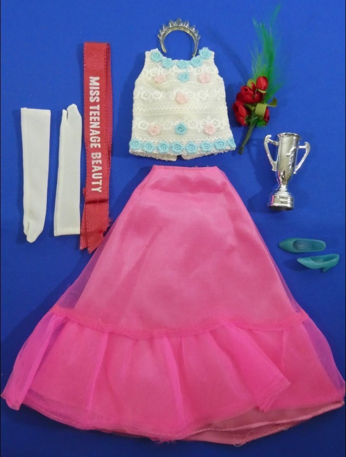 Vintage Barbie - Francie\'s Miss Teenage Beauty #1284 Near Mint Condition Vintage Barbie - Francie\'s Miss Teenage Beauty #1284 Near Mint Condition