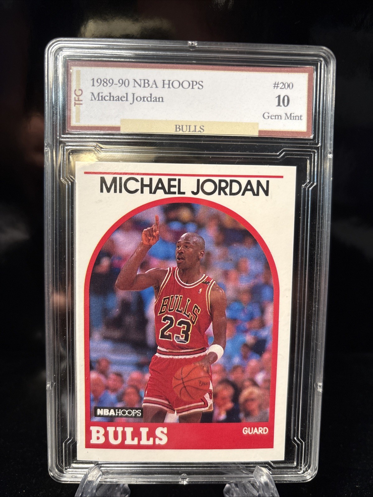 1989-90 NBA HOOPS Michael Jordan #200 GEM 10 1989-90 NBA HOOPS Michael Jordan #200 GEM 10