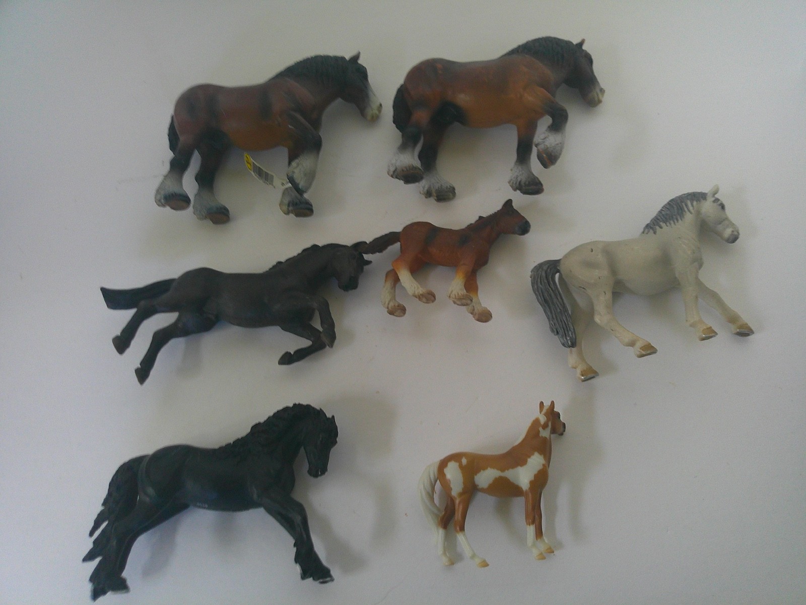 5 Schleich Horses, 1 New, 1 Safari Black Horse and 1 Breyer Plastic Horse 5-6 In 5 Schleich Horses, 1 New, 1 Safari Black Horse and 1 Breyer Plastic Horse 5-6 In