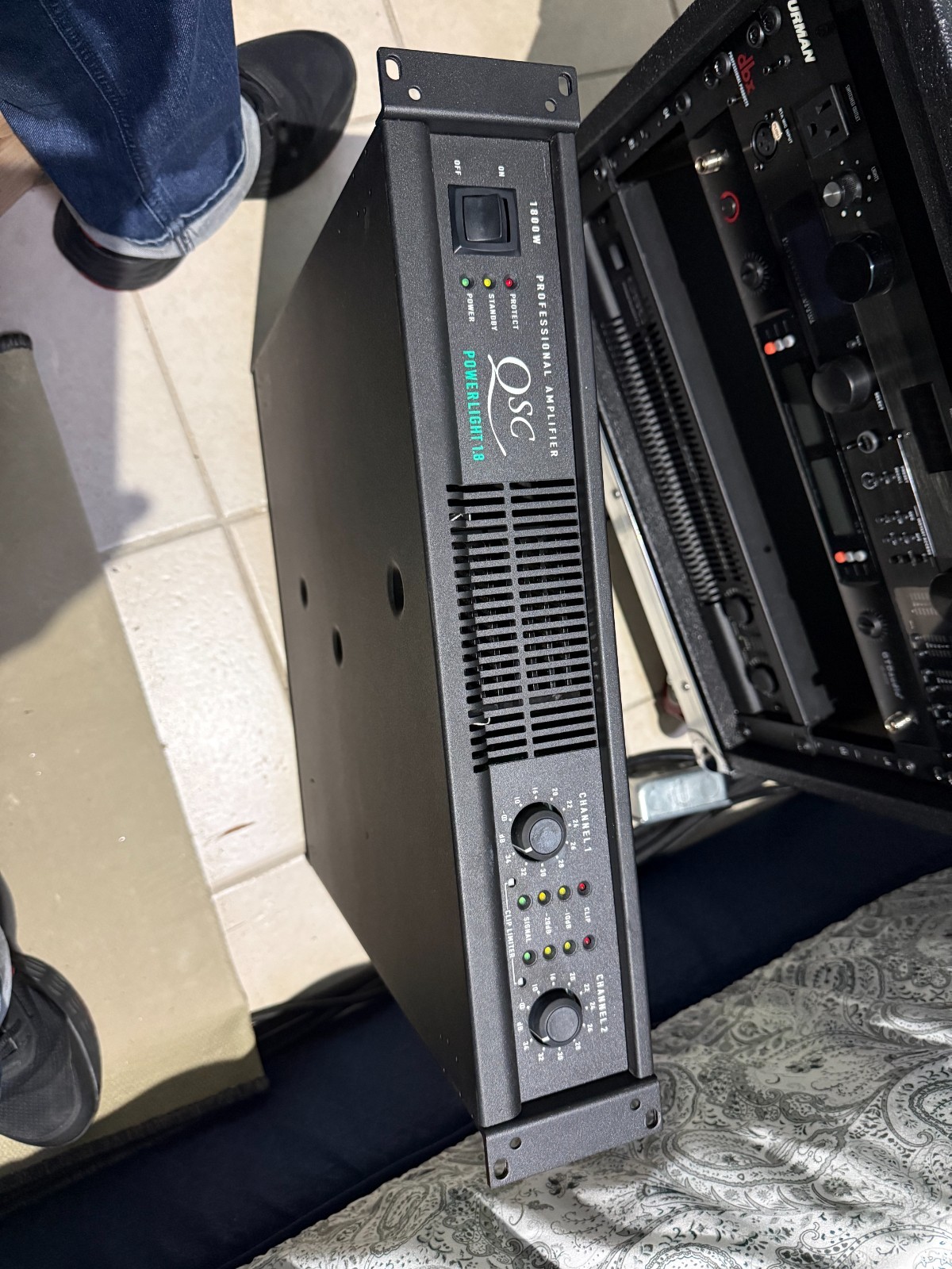QSC PowerLight 1.8 2-Channel Audio Power Amplifier
