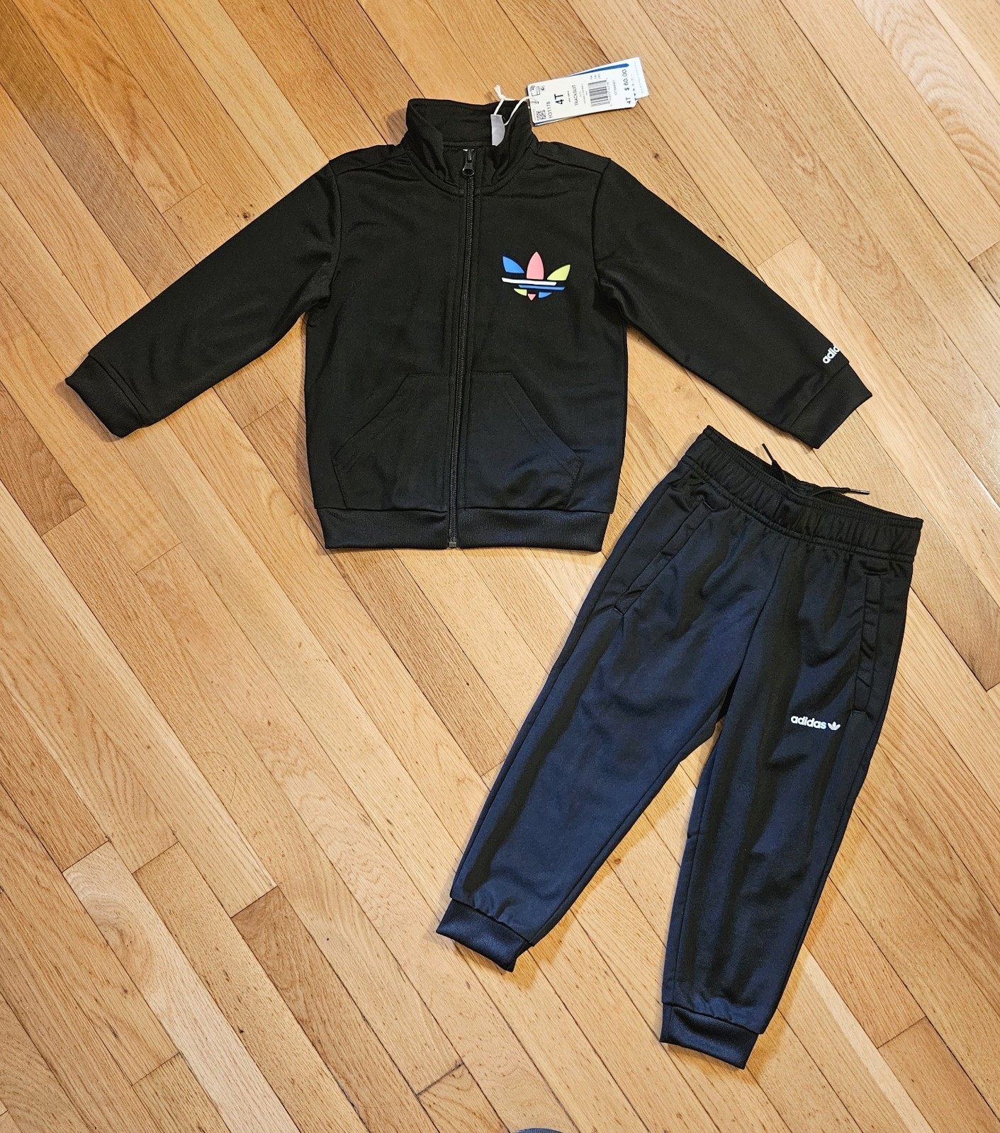 NEW ADIDAS Toddler Little Boy Full-zip Jacket & Pant Tracksuit Set, Black (4T) NEW ADIDAS Toddler Little Boy Full-zip Jacket & Pant Tracksuit Set, Black (4T)