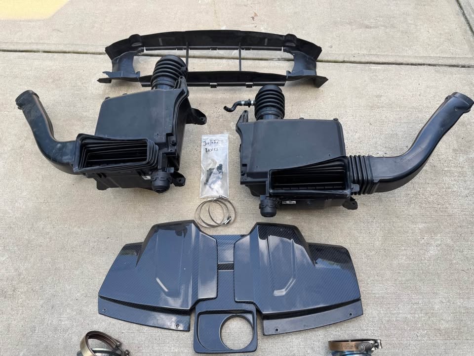 Genuine Audi R8 V10 OEM Intake Airboxes + Carbon Fiber Covers - Gen 2 2017-2023 Genuine Audi R8 V10 OEM Intake Airboxes + Carbon Fiber Covers - Gen 2 2017-2023