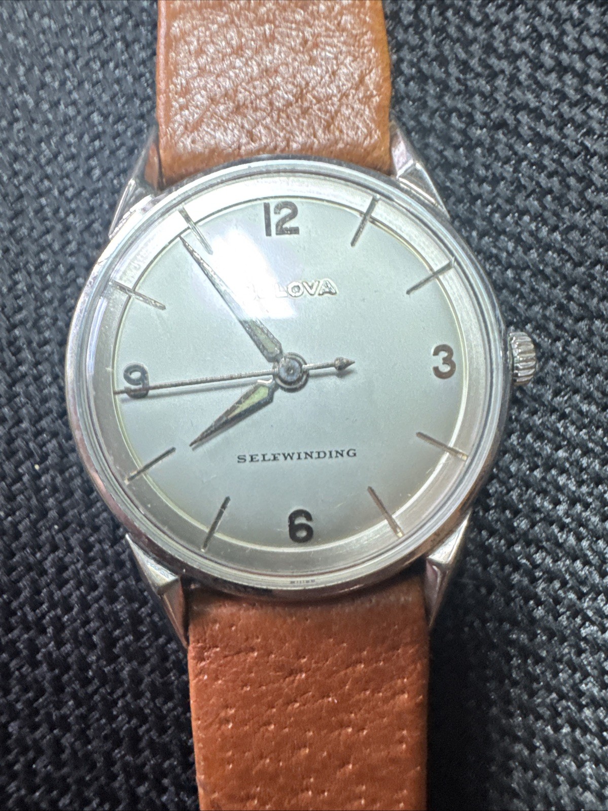 Vintage 1961 Men’s Bulova Self winding 10k Rolled Gold Plate. New Leather Band Vintage 1961 Men’s Bulova Self winding 10k Rolled Gold Plate. New Leather Band