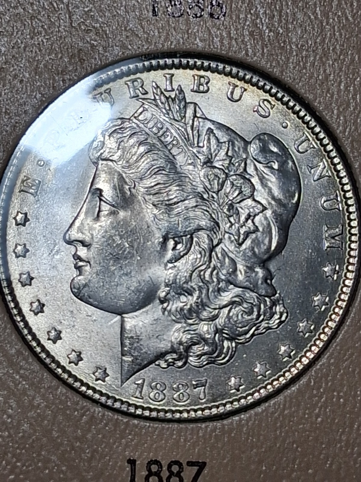 1887-P MORGAN DOLLAR. MS+++++/BU/ CHOICE GEM. SEE PHOTOS. 1887-P MORGAN DOLLAR. MS+++++/BU/ CHOICE GEM. SEE PHOTOS.