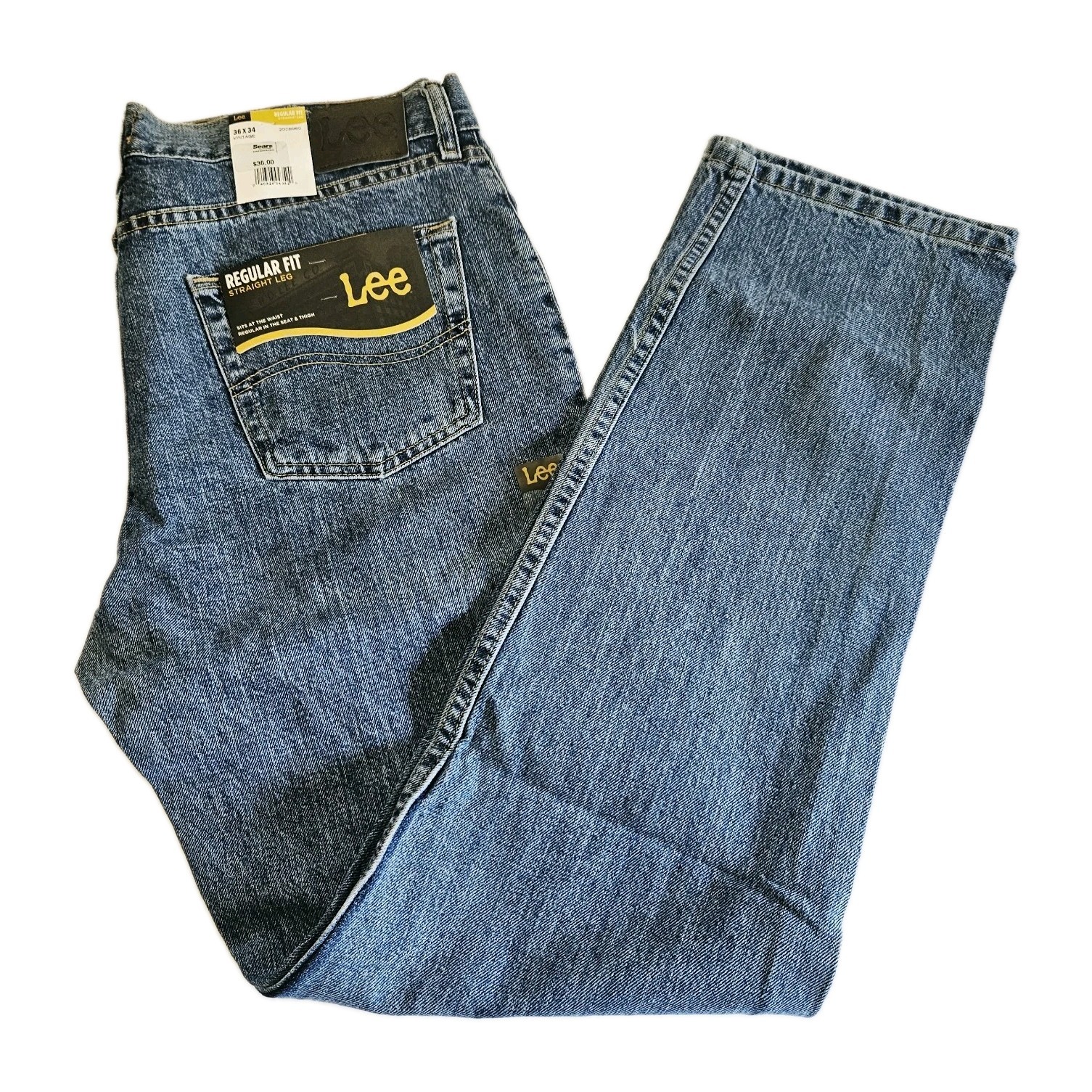 Lee Jeans Men\'s Size 36x34 Regular Fit Straight Leg Denim Blue Medium Wash NWT Lee Jeans Men\'s Size 36x34 Regular Fit Straight Leg Denim Blue Medium Wash NWT