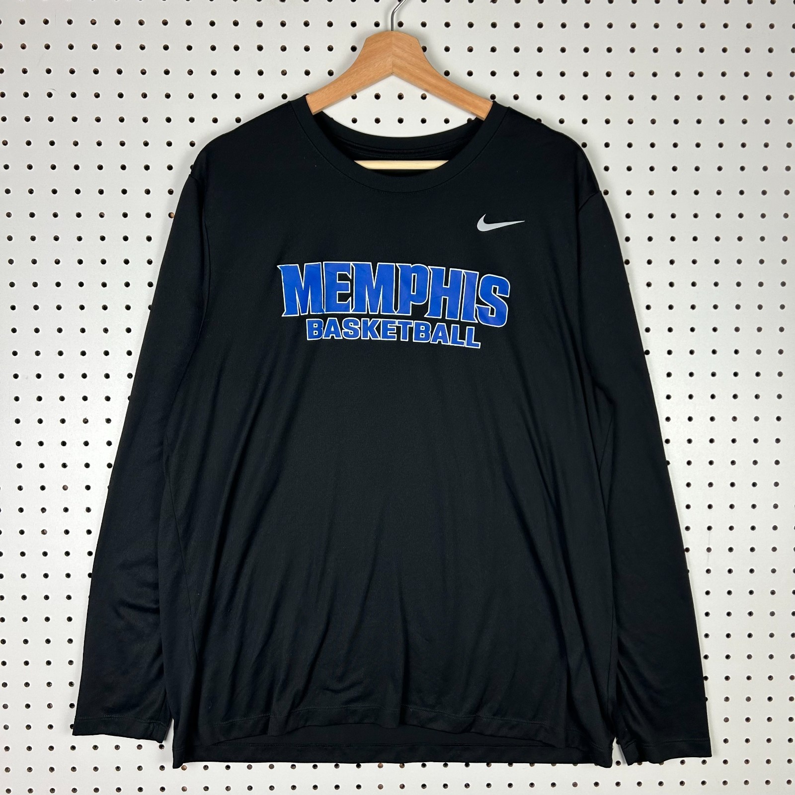 Nike 1 Cent Memphis Tigers T Shirt XL Basketball Team Issued Penny Long Sleeve Nike 1 Cent Memphis Tigers T Shirt XL Basketball Team Issued Penny Long Sleeve