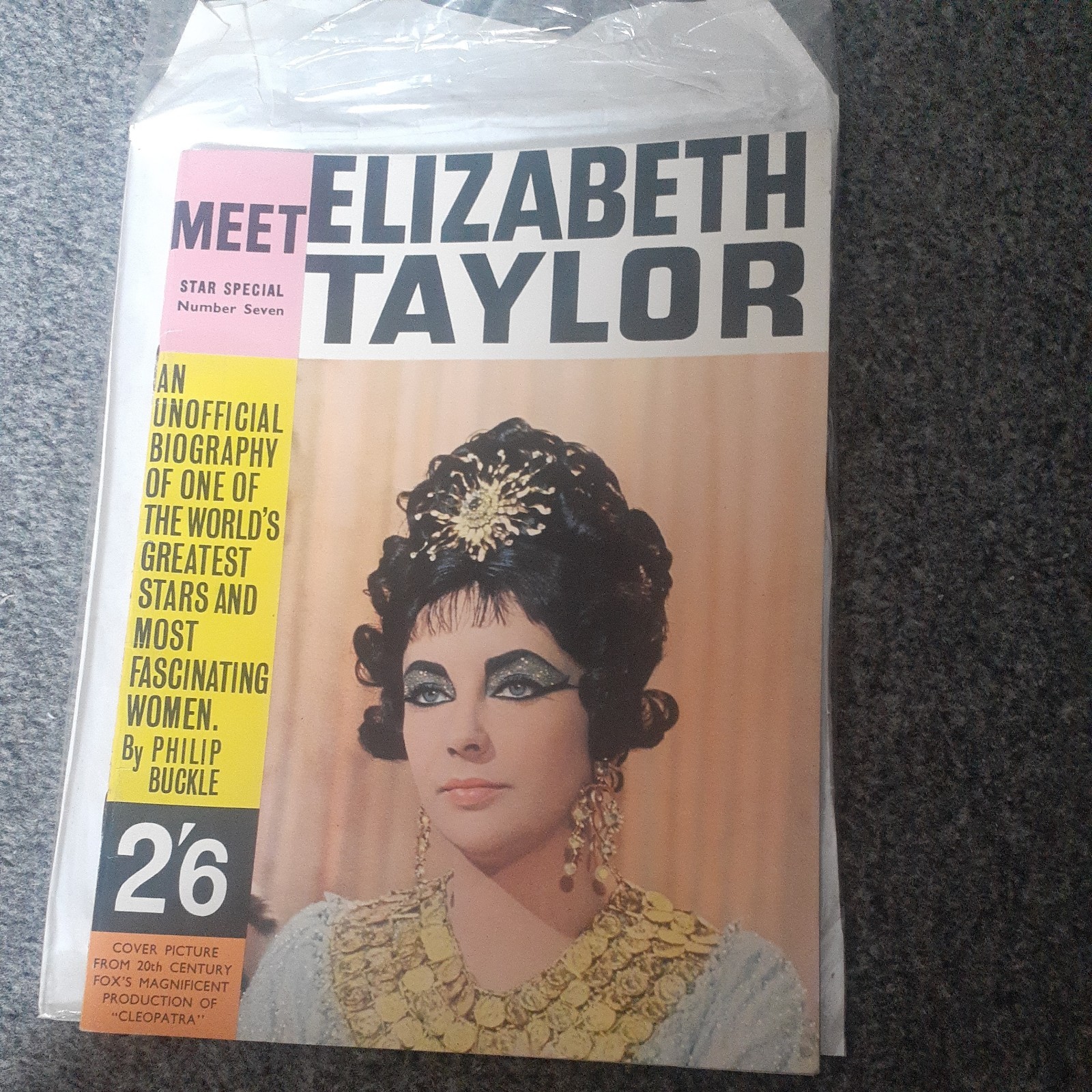 Vintage 1963 Meet Elizabeth Taylor Star Special No. 7 Magazine - Cleopatra Cover Vintage 1963 Meet Elizabeth Taylor Star Special No. 7 Magazine - Cleopatra Cover