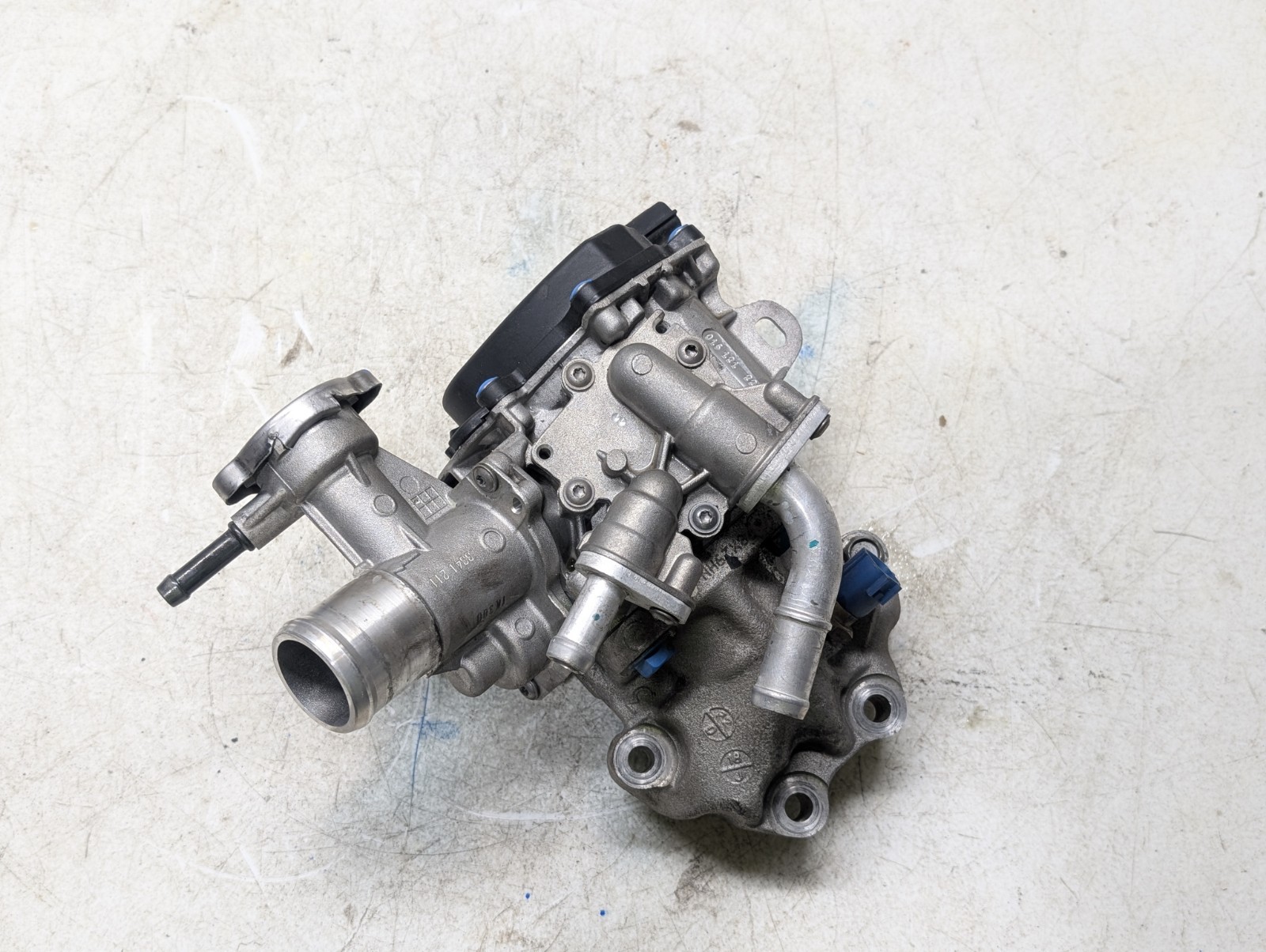 ✅ 2016-2024 Infiniti Q50 Q60 3.0T VR30 Coolant Multi-Way Control Valve OEM 21250