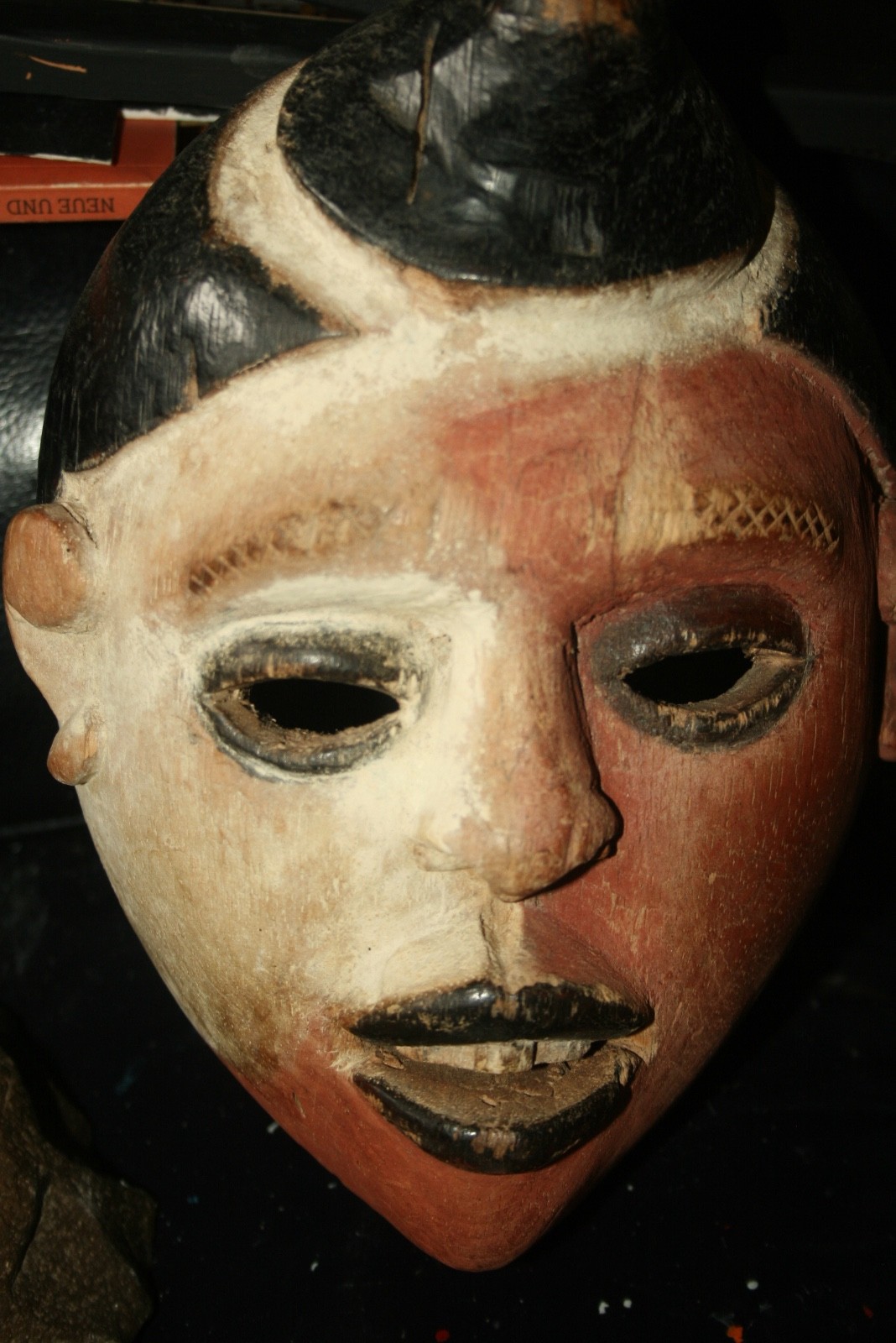 RARE OLD TRIBAL MAYOMBE NGANGA DIVINATION MASK R.D.CONGO PROVENANCE RARE OLD TRIBAL MAYOMBE NGANGA DIVINATION MASK R.D.CONGO PROVENANCE