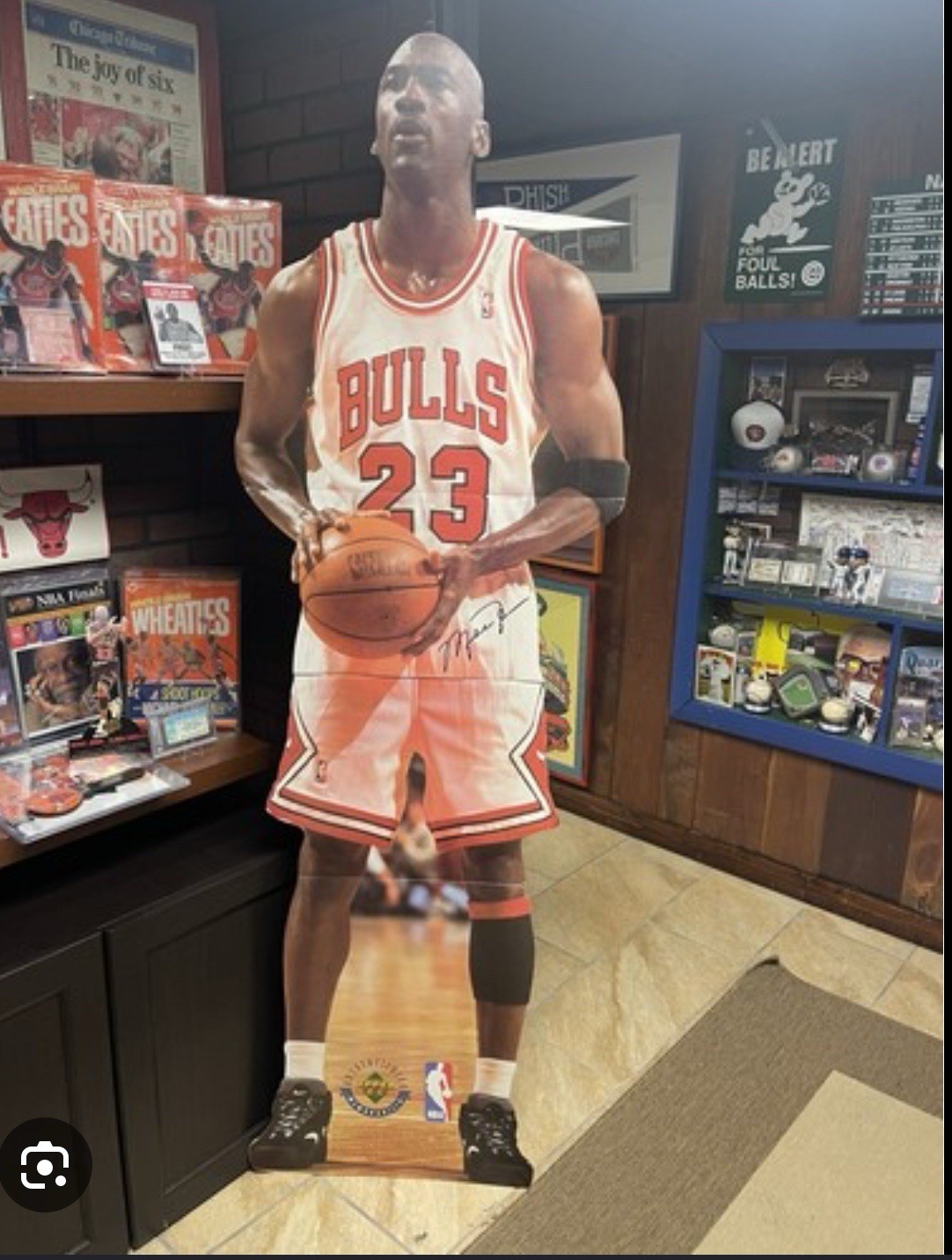 RARE 1996 MICHAEL JORDAN UPPER DECK LIFE SIZE CARDBOARD STAND UP RARE 1996 MICHAEL JORDAN UPPER DECK LIFE SIZE CARDBOARD STAND UP