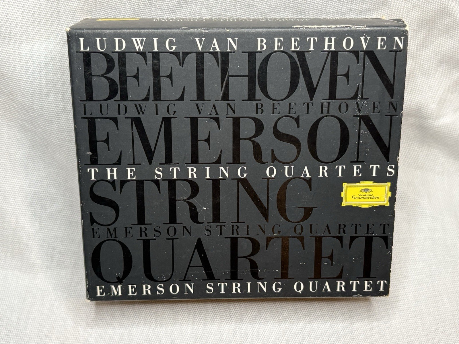 Beethoven: The String Quartets (CD, May-1997, 7 Discs, Deutsche Grammophon) Beethoven: The String Quartets (CD, May-1997, 7 Discs, Deutsche Grammophon)