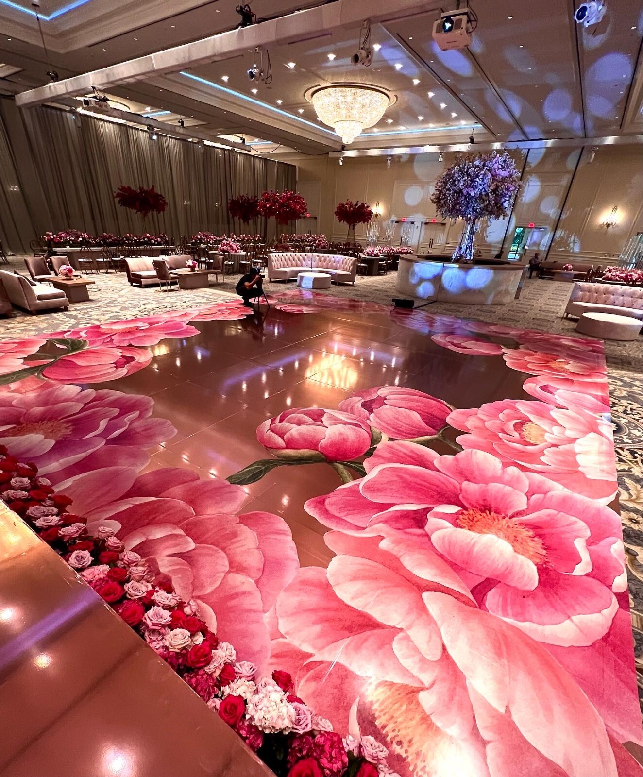 Rose Gold Mirror Dance Floor Wrap 5ft x 30m - 6mil - Removable - Bubble Free