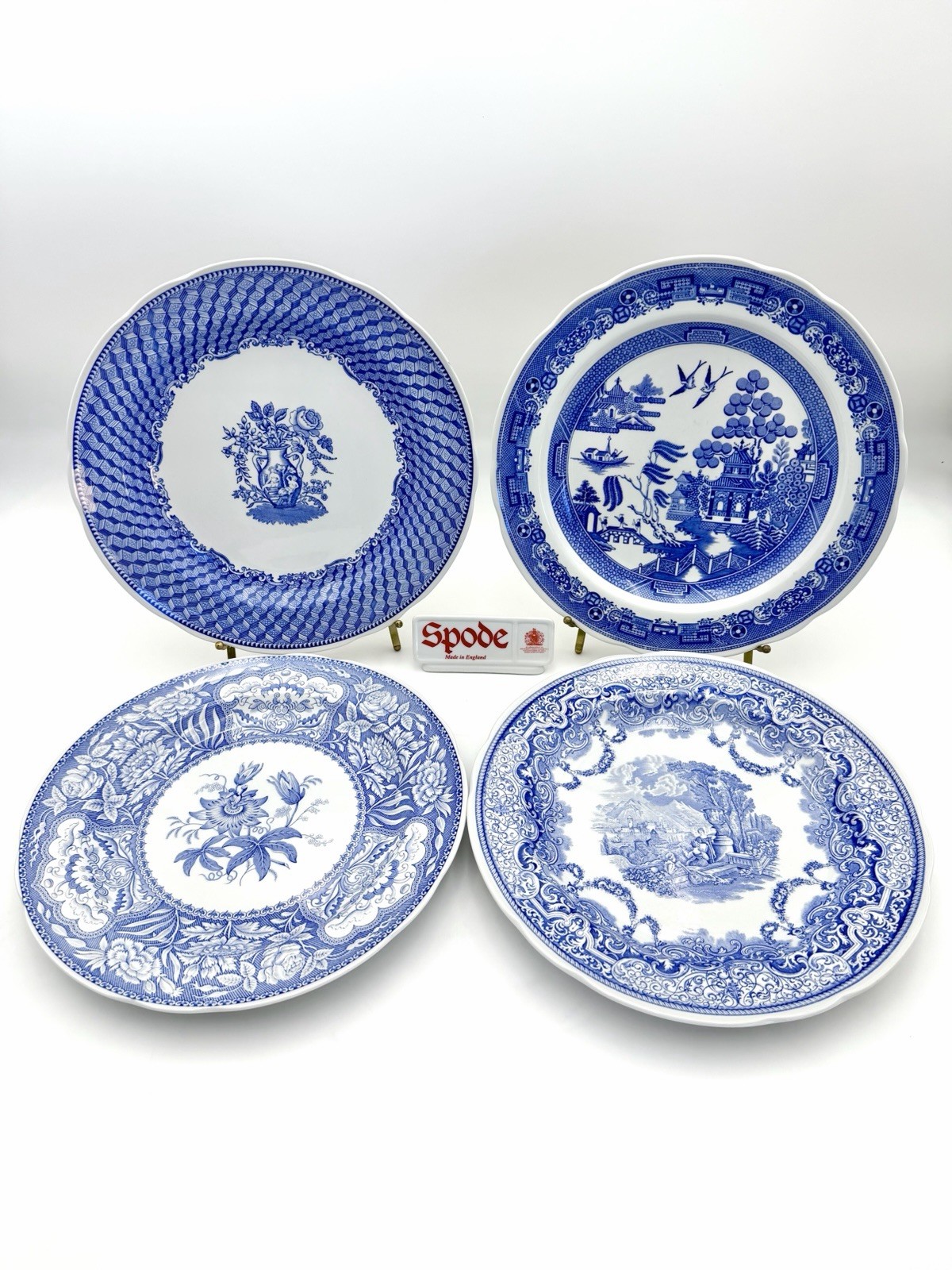 Spode Blue Room Collection - Dinner Plates 10 1/2\