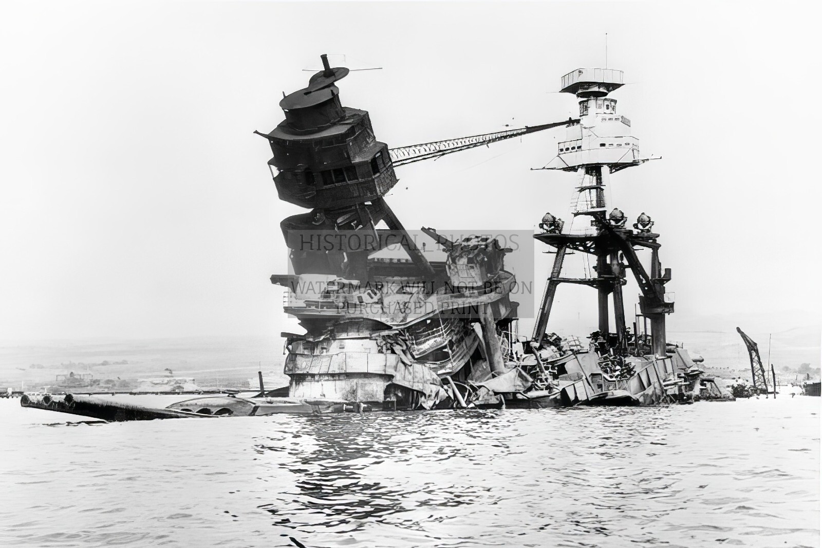 USS ARIZONA BATTLESHIP SUNK AFTER PEARL HARBOR ATTACK U.S. NAVY WW2 4X6 POSTCARD USS ARIZONA BATTLESHIP SUNK AFTER PEARL HARBOR ATTACK U.S. NAVY WW2 4X6 POSTCARD
