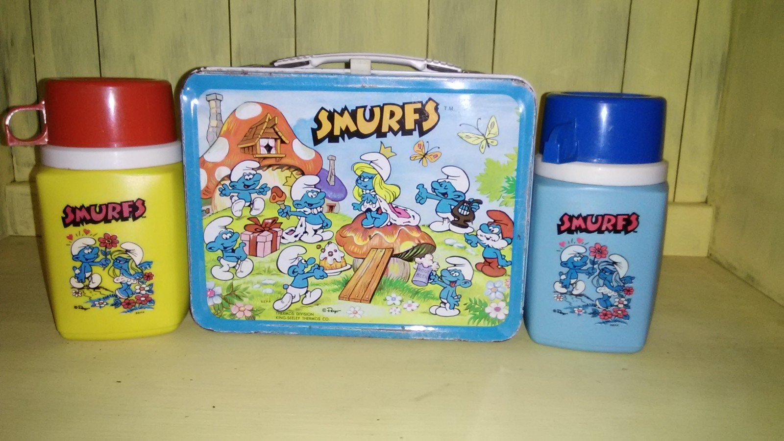 Vintage 1983 King-Seeley Smurfs Metal Lunchbox And Thermos Lot Rare VG Vintage 1983 King-Seeley Smurfs Metal Lunchbox And Thermos Lot Rare VG