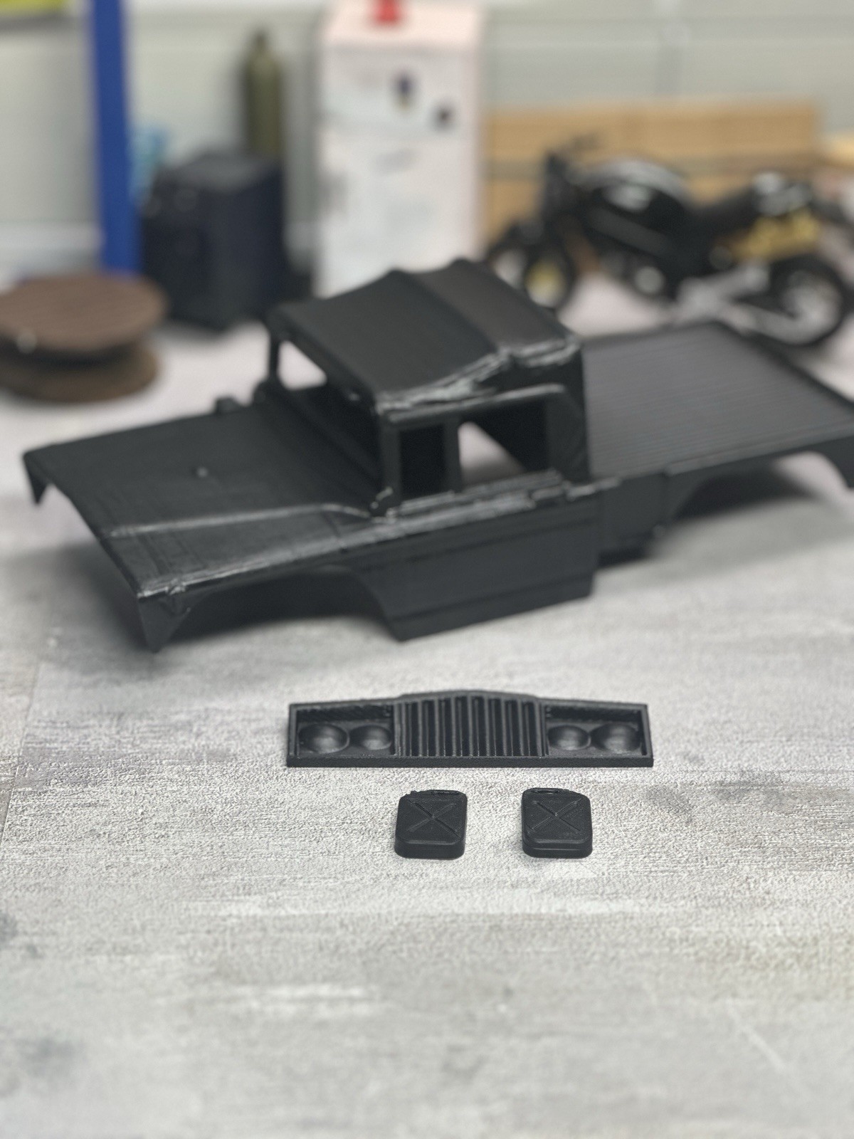 Scx24 Body Jeep Kaiser (133mm Wb) (Unpainted) 1/24 Scx24 Body Jeep Kaiser (133mm Wb) (Unpainted) 1/24