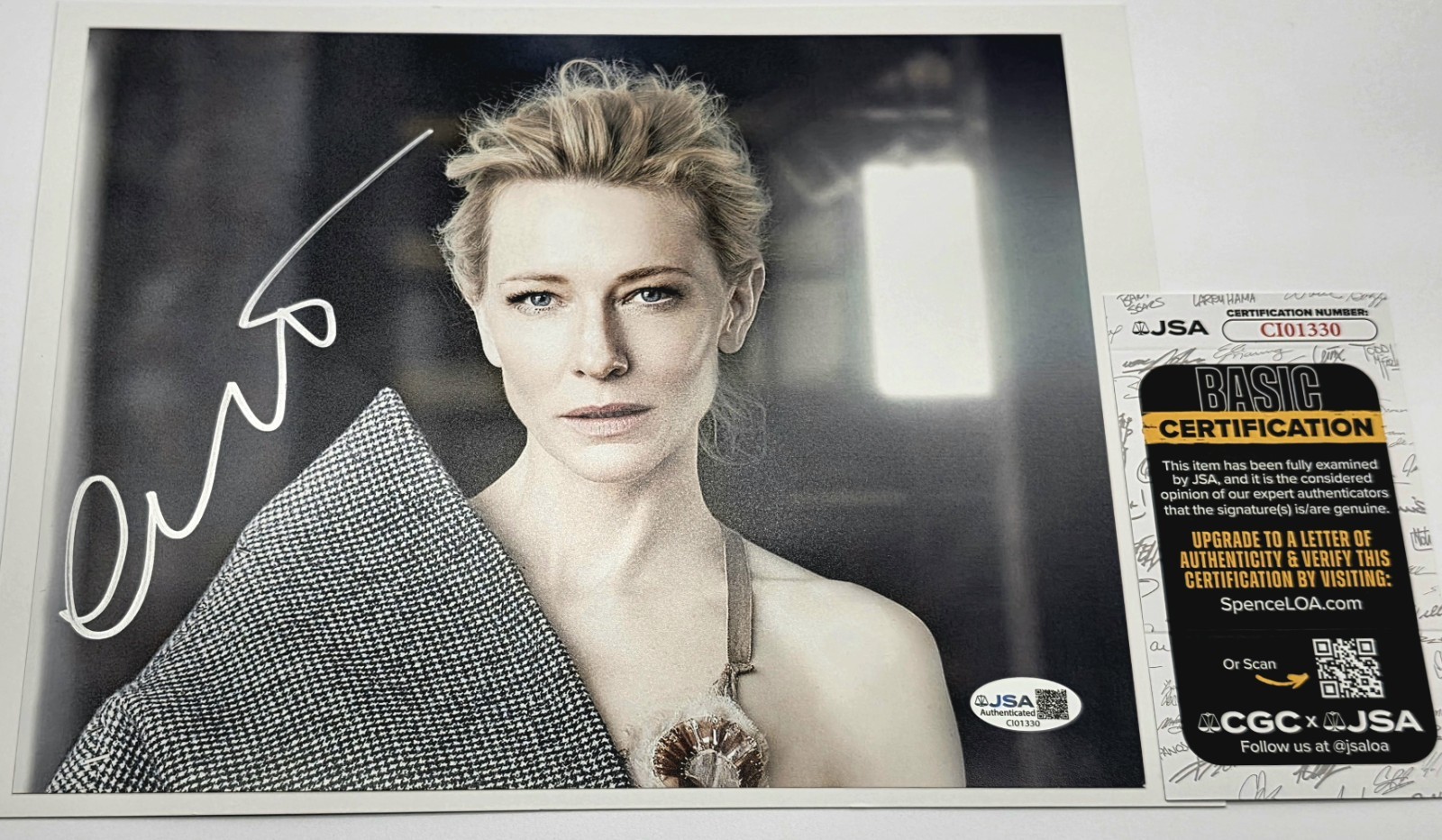 Cate Blanchett Signed 8x10 Photo Authentic Autograph JSA COA LOTR Thor TÁR