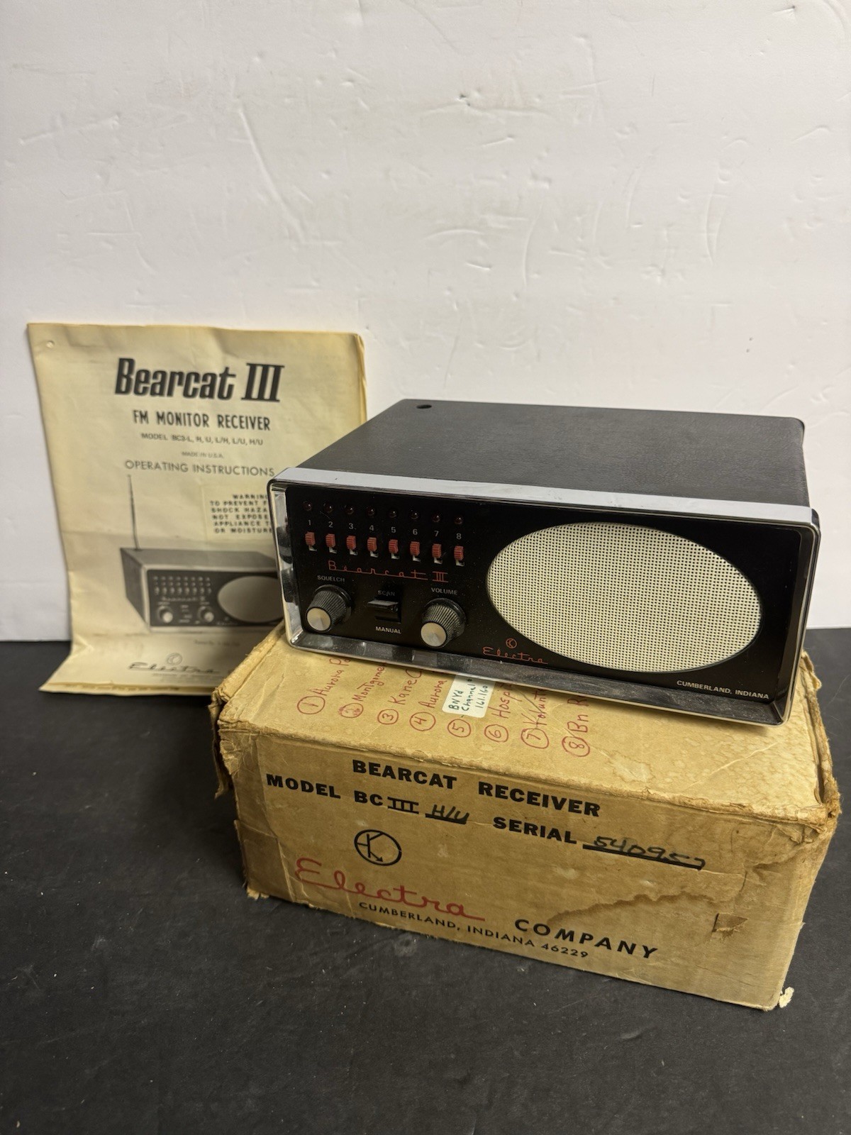 Electra Bearcat III BC-3 Vintage Scanner 8 Channels - No Cord, OG Box + Manual Electra Bearcat III BC-3 Vintage Scanner 8 Channels - No Cord, OG Box + Manual