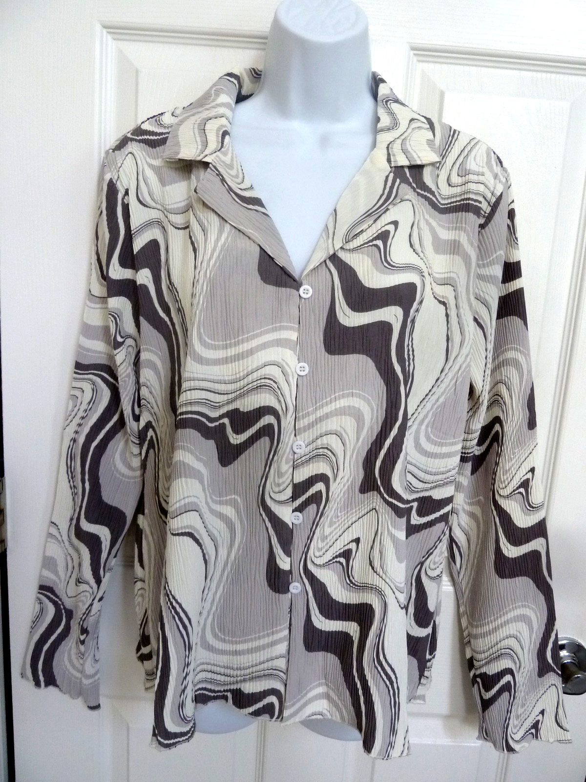 NWT EASEL Sz L Textured Crepe Blouse Retro Office Career Artsy Edgy