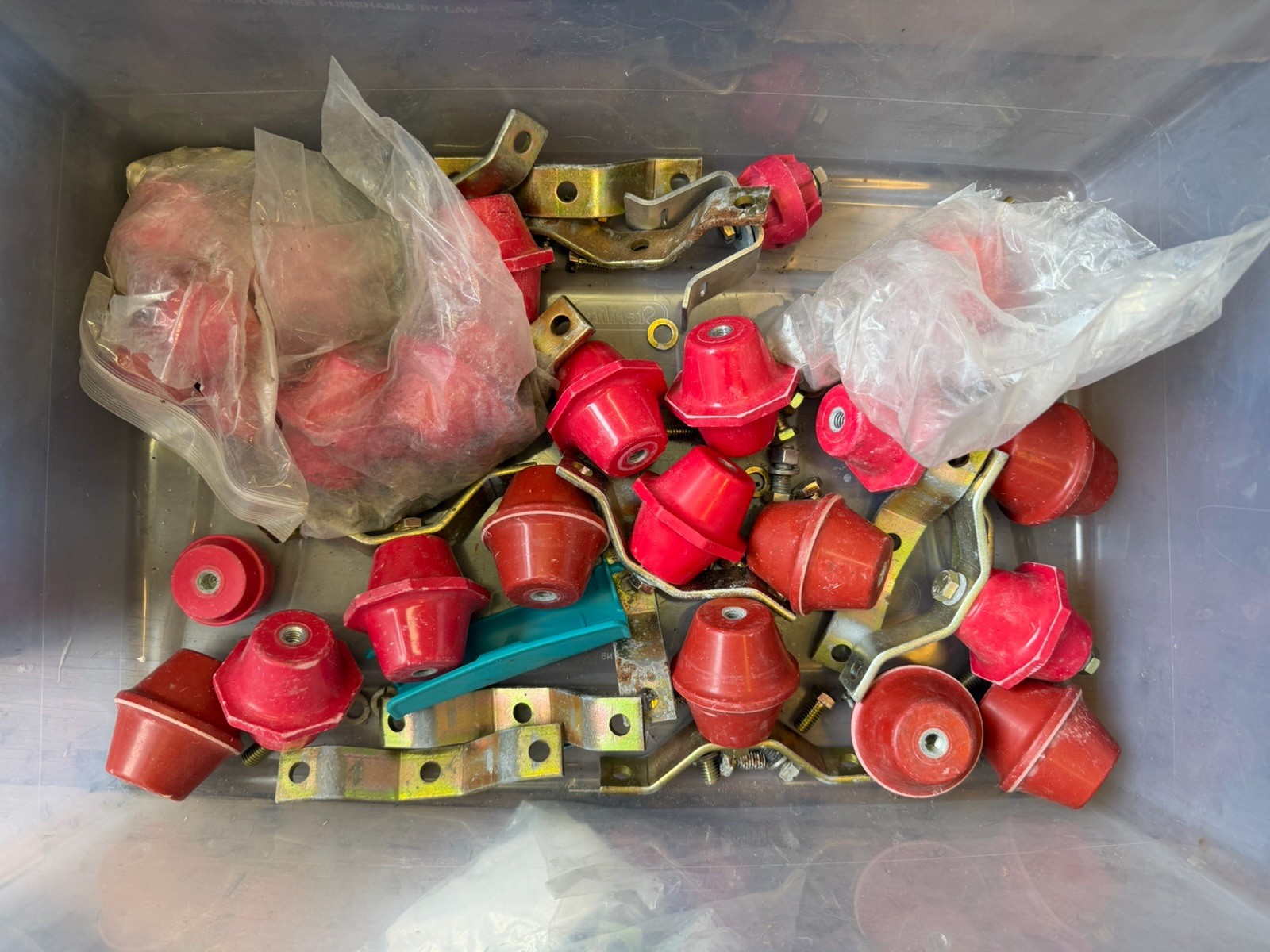 Loose Bin Of Electrical stand-off insulators Eaton B-line SB1156 and Others Loose Bin Of Electrical stand-off insulators Eaton B-line SB1156 and Others