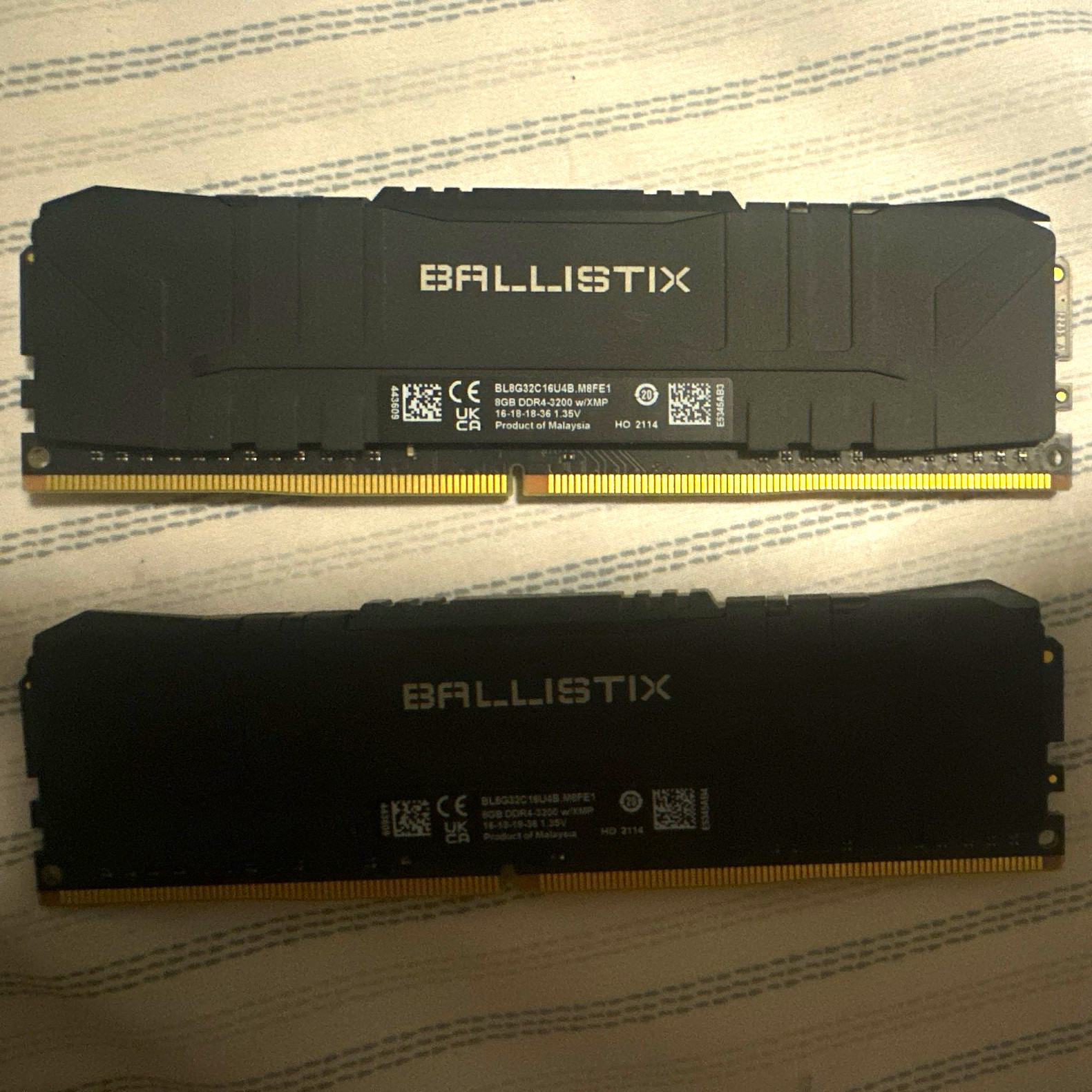 Crucial Ballistix 16GB (2x8GB) DDR4-3200 PC4-25600 288-Pin DIMM Reg Crucial Ballistix 16GB (2x8GB) DDR4-3200 PC4-25600 288-Pin DIMM Reg