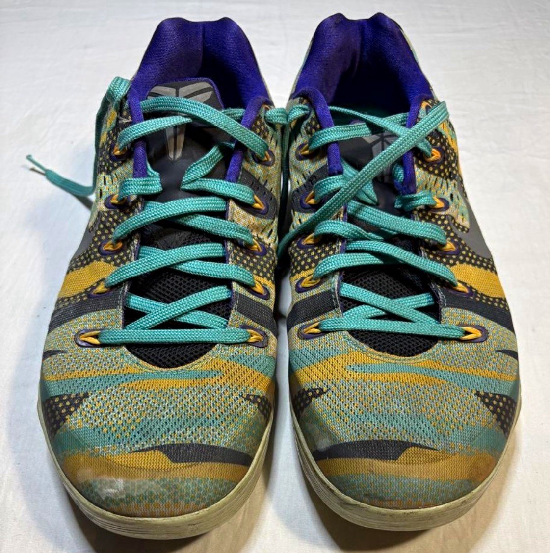 Nike Kobe 9 EM Pop Art Low Top Basketball Sneaker 646701-508 2014 Multi