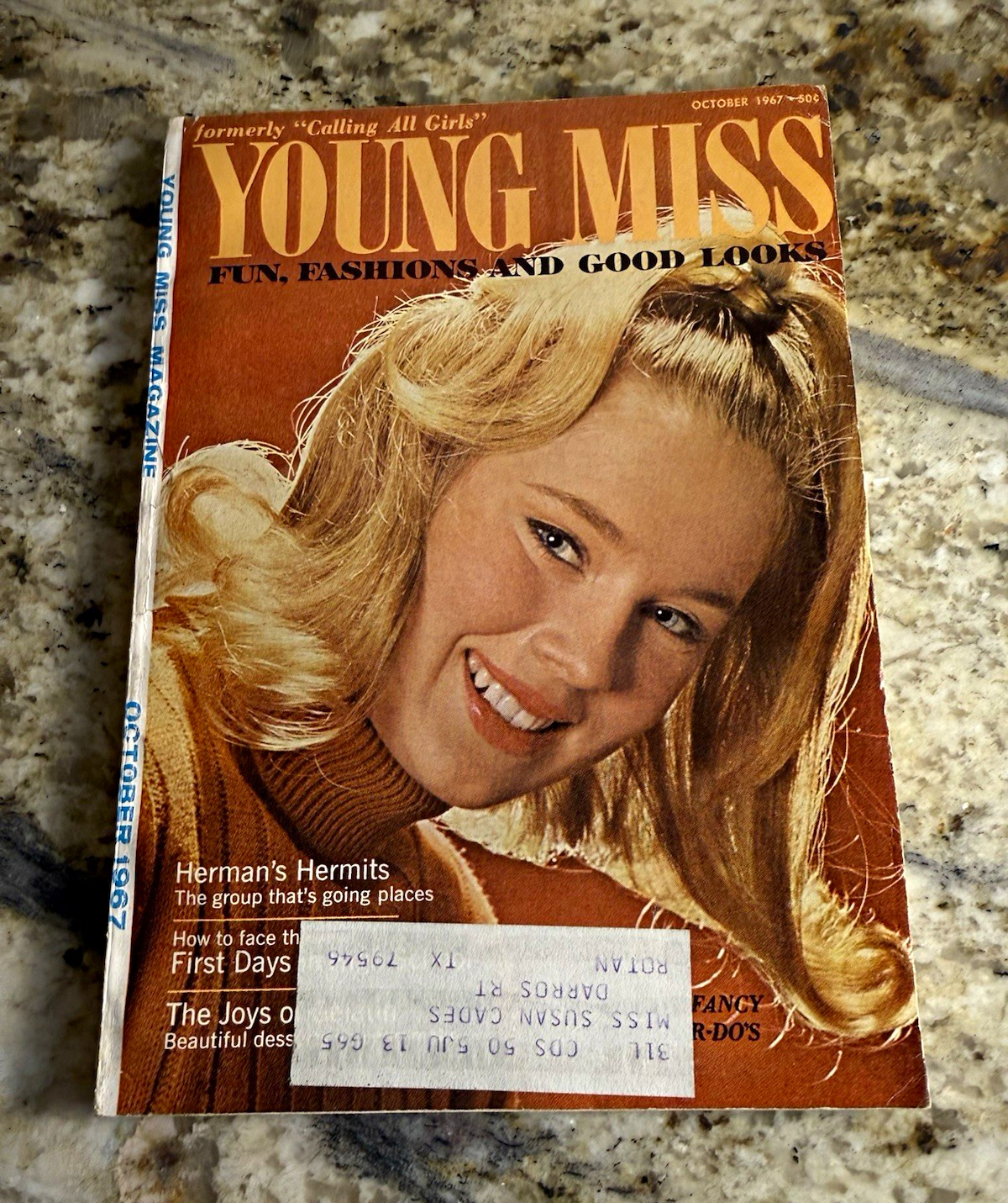 “Young Miss” magazine Oct. 1967 Fashion Teen Illustrated HERMAN’S HERMITS “Young Miss” magazine Oct. 1967 Fashion Teen Illustrated HERMAN’S HERMITS