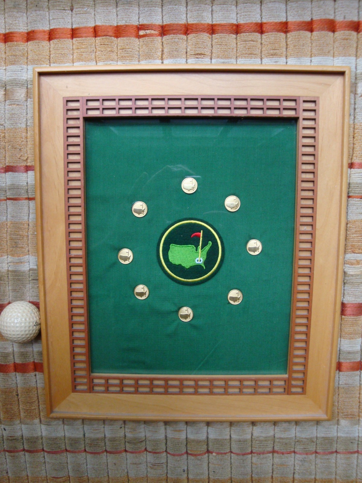 Rare MASTERS Augusta National Golf Club Framed GREEN JACKET BUTTONS & PATCH Rare MASTERS Augusta National Golf Club Framed GREEN JACKET BUTTONS & PATCH