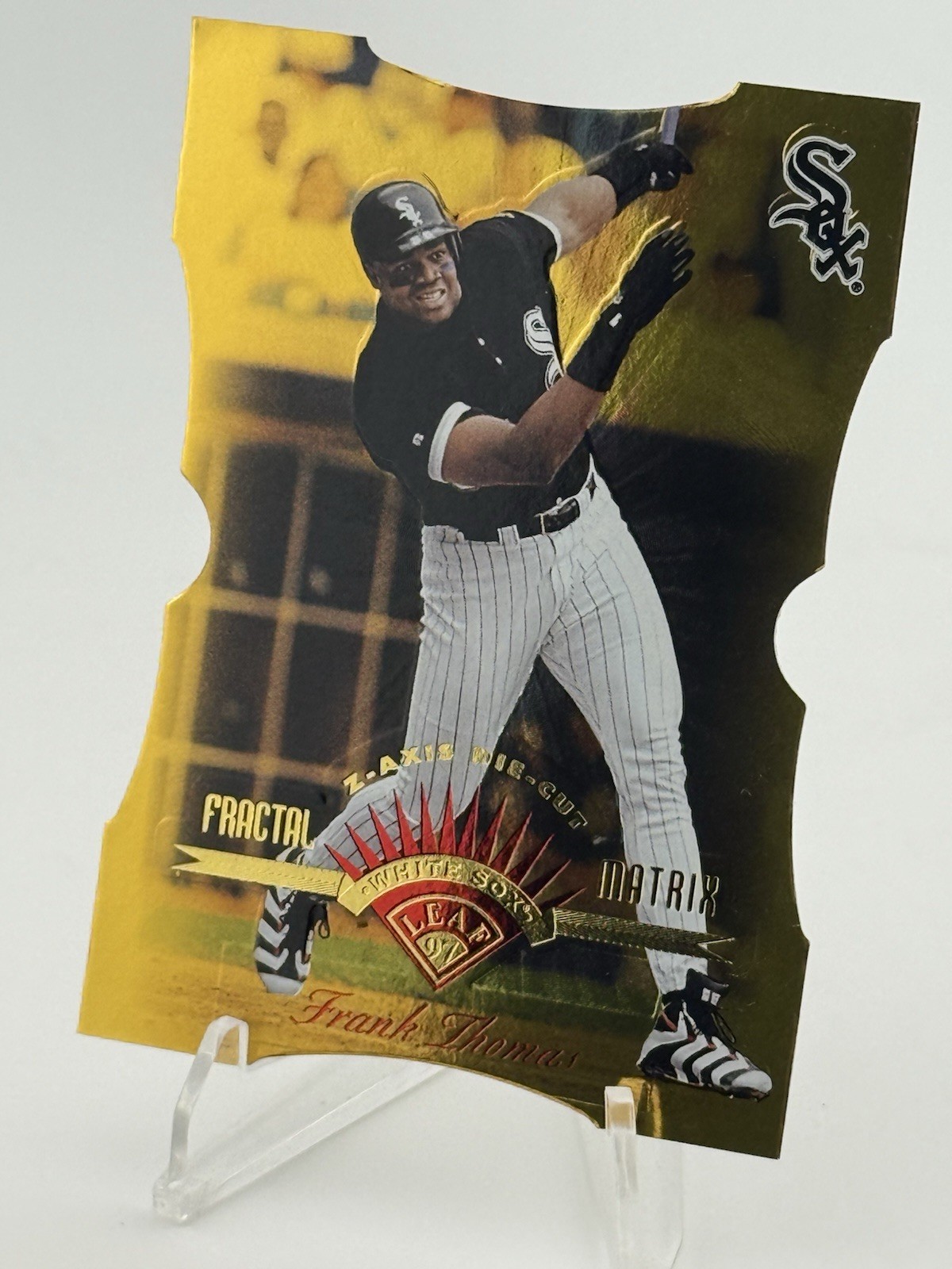 1997 Leaf Frank Thomas 107 Die-Cut Fractal Matrix Z-Axis 1/100 SSP GOLD 1997 Leaf Frank Thomas 107 Die-Cut Fractal Matrix Z-Axis 1/100 SSP GOLD