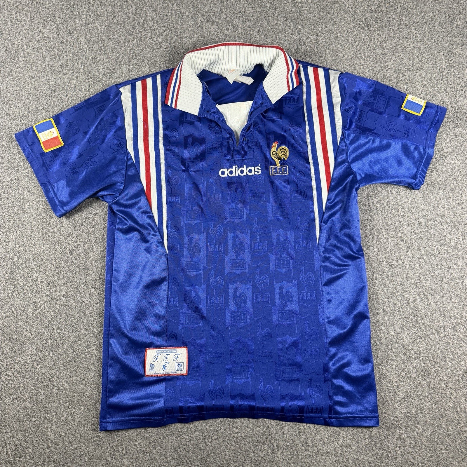 Vintage 1994-96 France Adidas Soccer Jersey #4 Blue Small Blue FFF Football Vintage 1994-96 France Adidas Soccer Jersey #4 Blue Small Blue FFF Football