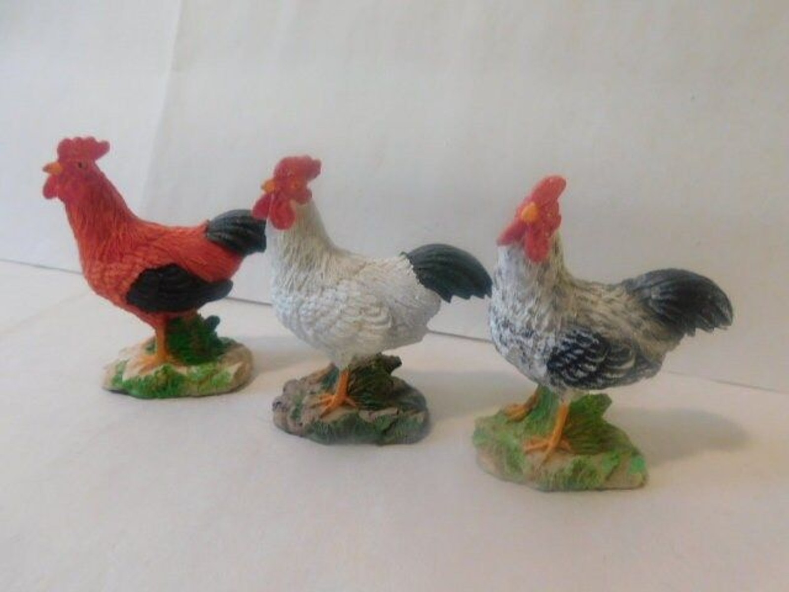 3 pc Chicken Rooster Set Collectibles Decorative Figurine Statue