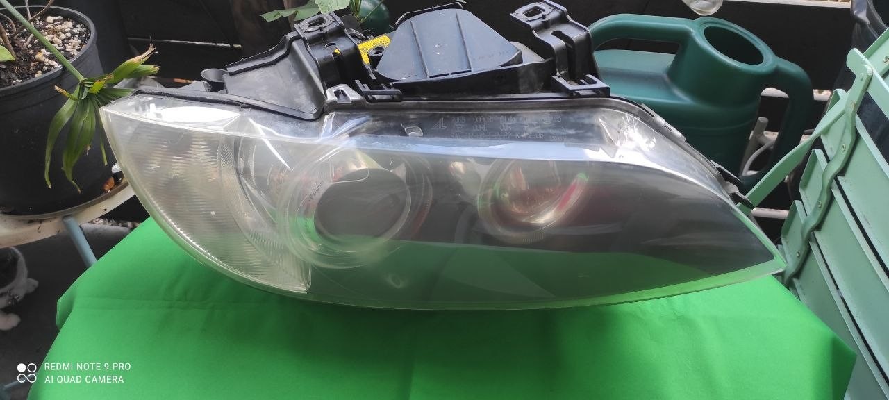 2007 - 2010 BMW 3 SERIES COUPE HEADLIGHT HID XENON RH PASSENGER SIDE OEM 2007 - 2010 BMW 3 SERIES COUPE HEADLIGHT HID XENON RH PASSENGER SIDE OEM