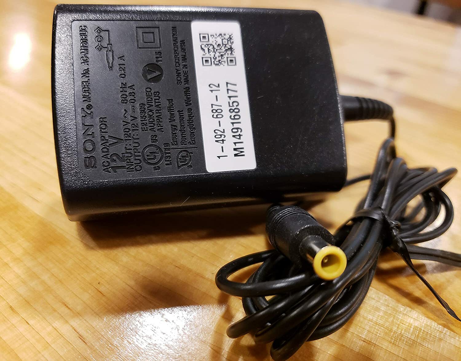 Original Sony bdp-s1700 Power Supply AC Adapter Charger blu-ray bluray