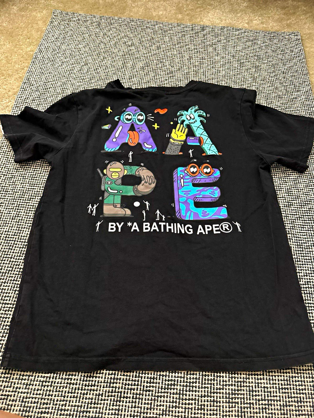 Aape By A Bathing Ape Men\'s Graphic Print T-Shirt Black Crew Neck Size L