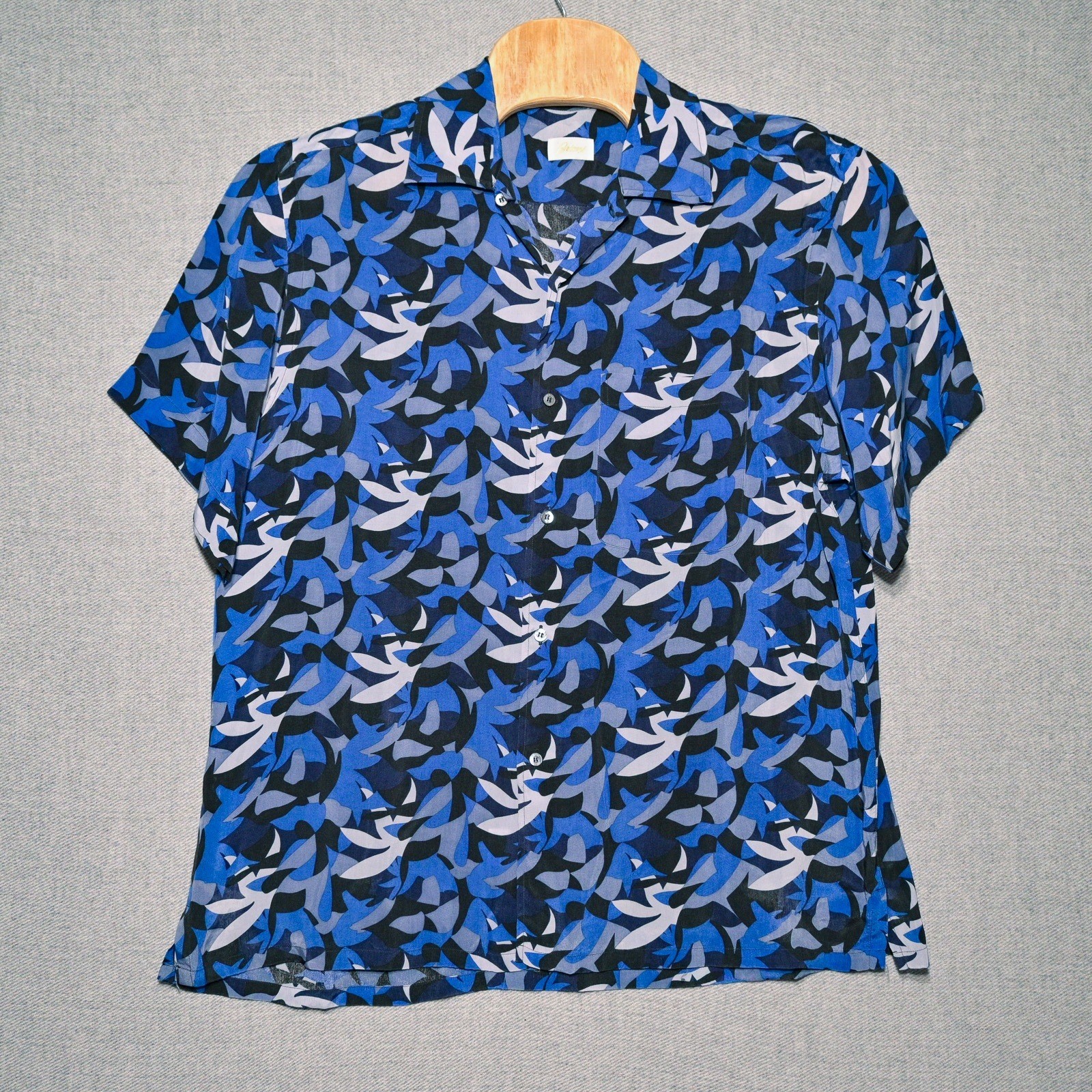 Brioni 100% Silk Camp Shirt Mens Large Abstract Print Blue Italy Vintage Luxury