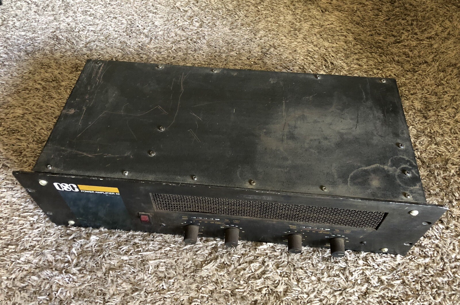 QSC a42 power amplifier tested turns on Vintage Old Style Heavy Duty As Is GS13 QSC a42 power amplifier tested turns on Vintage Old Style Heavy Duty As Is GS13
