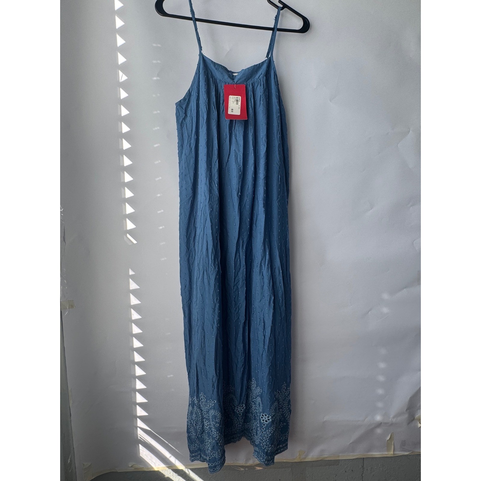 NWT - En Creme Blue Swiss Dot Eyelet Embroidered Midi Dress Evereve - Small NWT - En Creme Blue Swiss Dot Eyelet Embroidered Midi Dress Evereve - Small