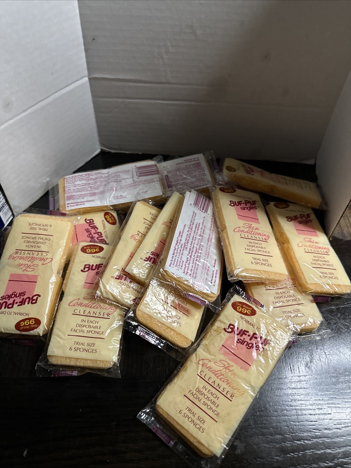 15 Pkg VTG 3M 90 Buf Puf Singles Normal To Dry Skin Conditioning Facial Sponges 15 Pkg VTG 3M 90 Buf Puf Singles Normal To Dry Skin Conditioning Facial Sponges
