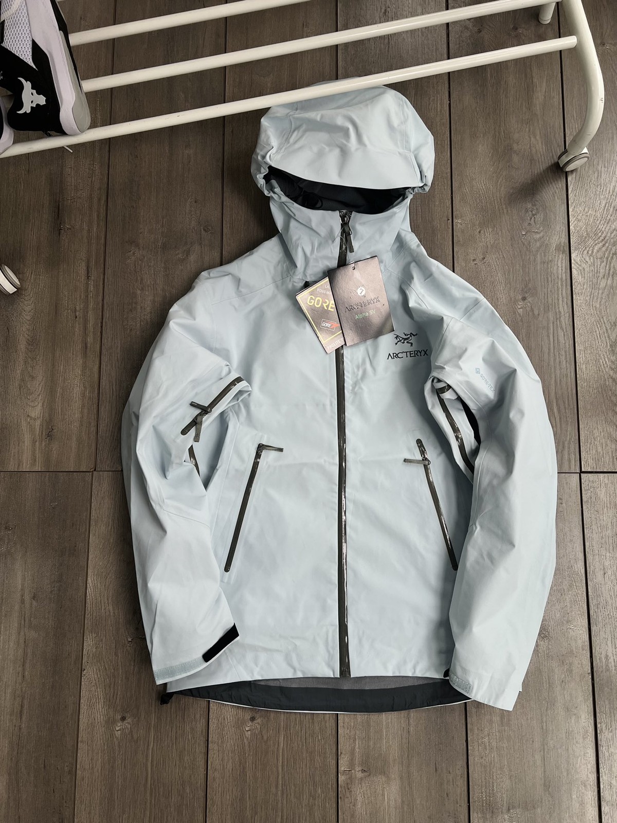 Arcteryx BETA LT winter Jacket Men’s Light Blue Size XL new