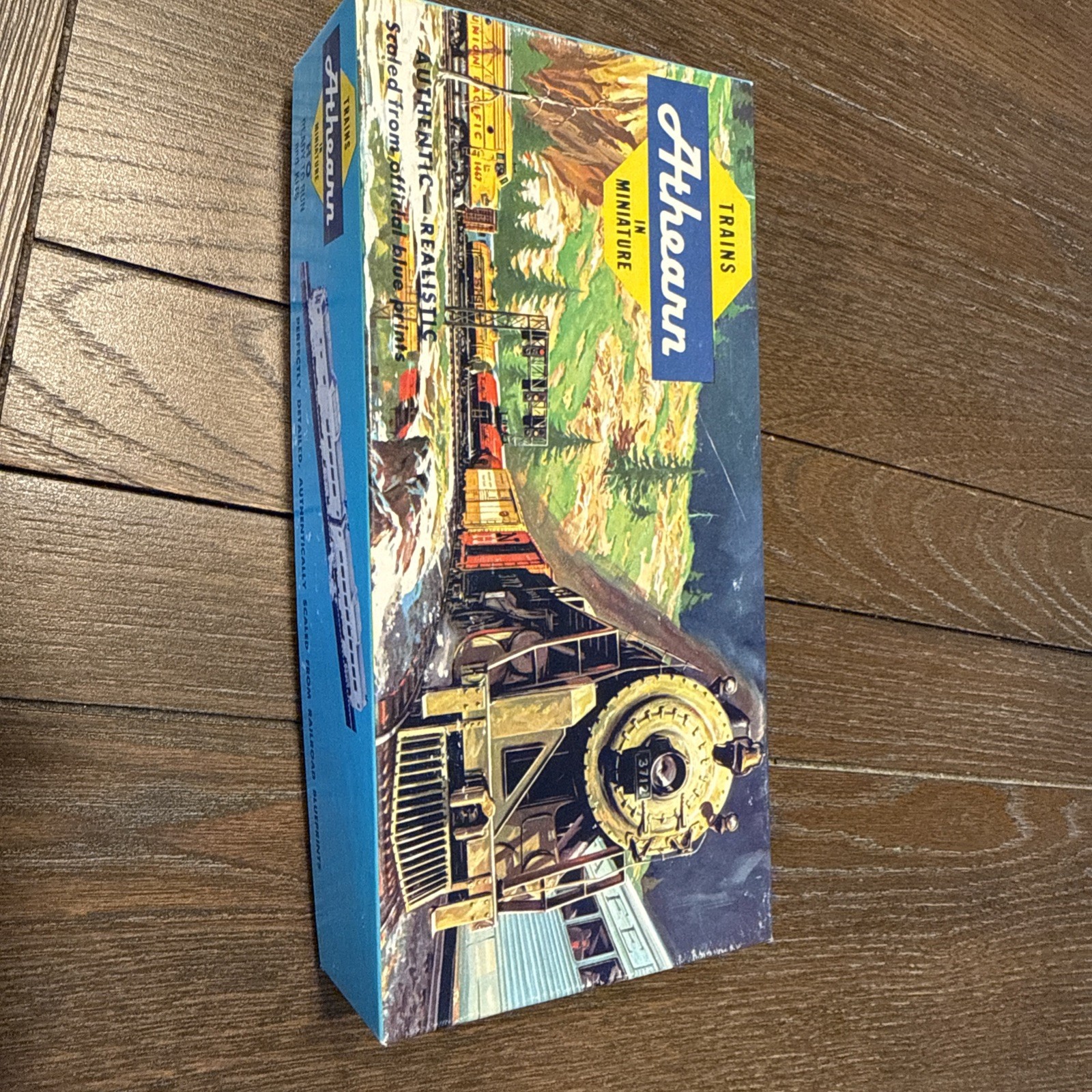 Athearn Southern Pacific SW 1500 PWR 3906 HO Scale Brand New With Box 2638 Athearn Southern Pacific SW 1500 PWR 3906 HO Scale Brand New With Box 2638