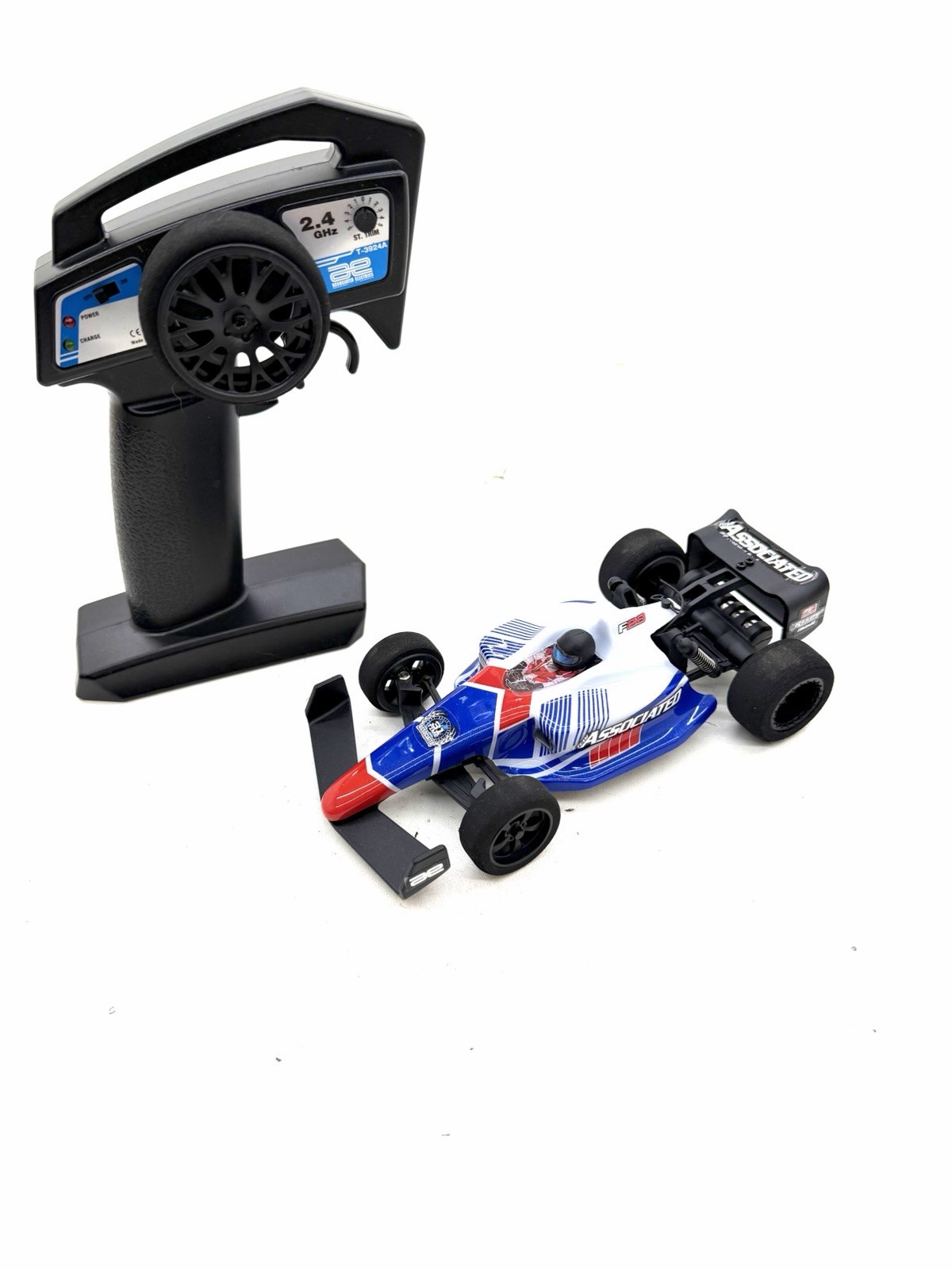 Team Associated 1/28 F28 2WD Formula RTR Team Associated 1/28 F28 2WD Formula RTR