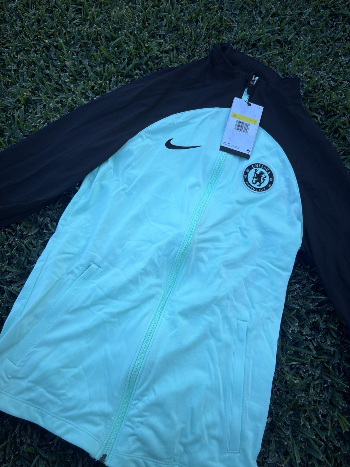 Nike Chelsea FC Full-Zip Long Sleeve Track Jacket Blue Size S Nike Chelsea FC Full-Zip Long Sleeve Track Jacket Blue Size S