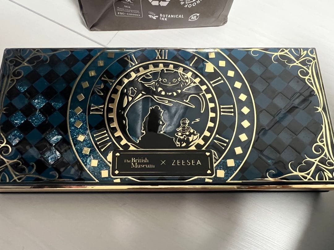 British Museum x ZEESEA Eyeshadow Palette 10 Colors 15g Art Design New Makeup