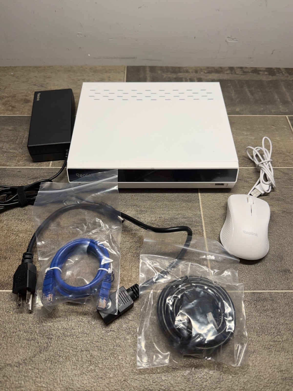 Used Reolink RLN8-410 White NVR Security Camera Recorder WITH 2TB HDD
