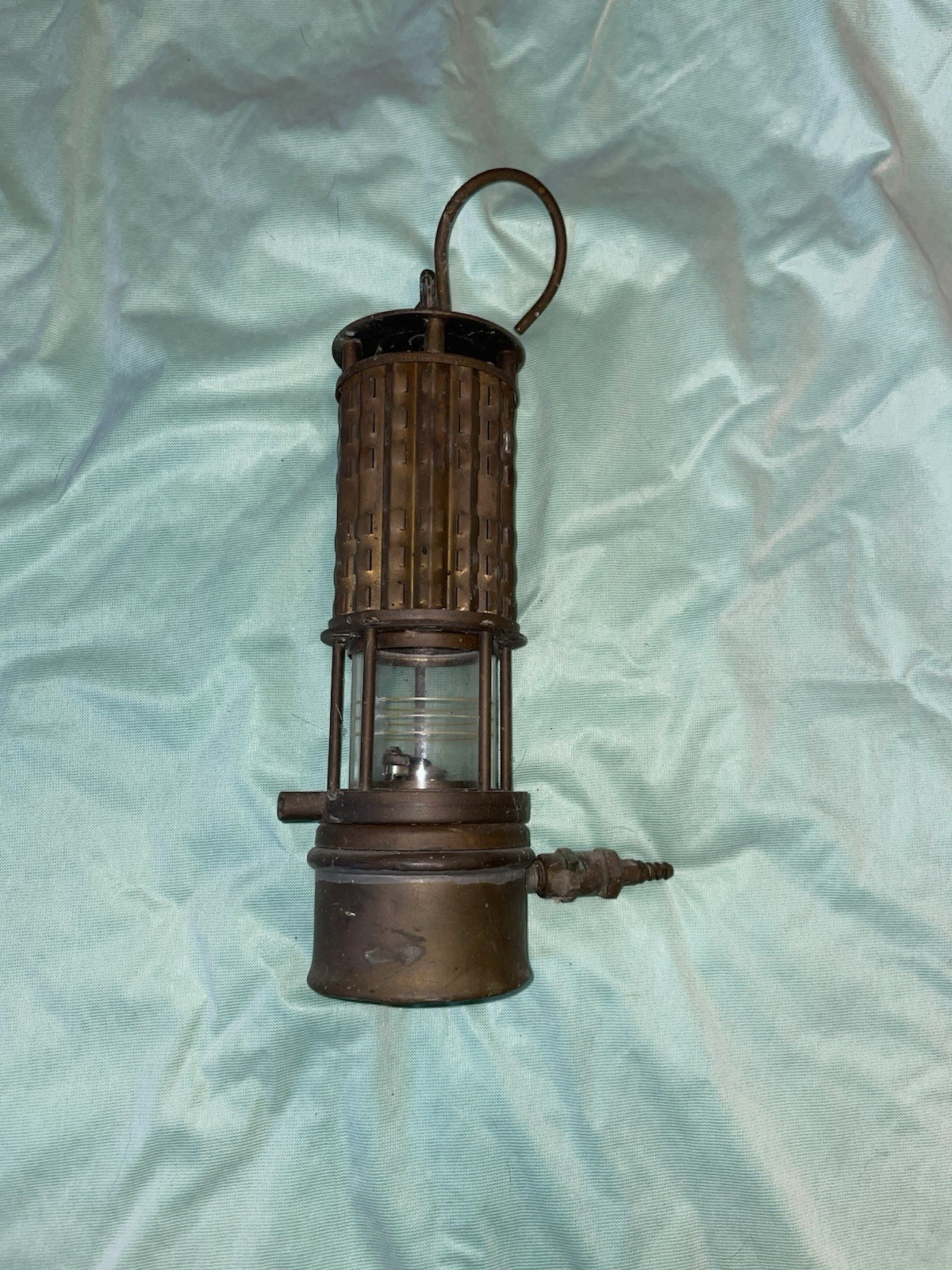 Vintage Wolf Miner\'s Safety Lamp Collection Vintage Wolf Miner\'s Safety Lamp Collection