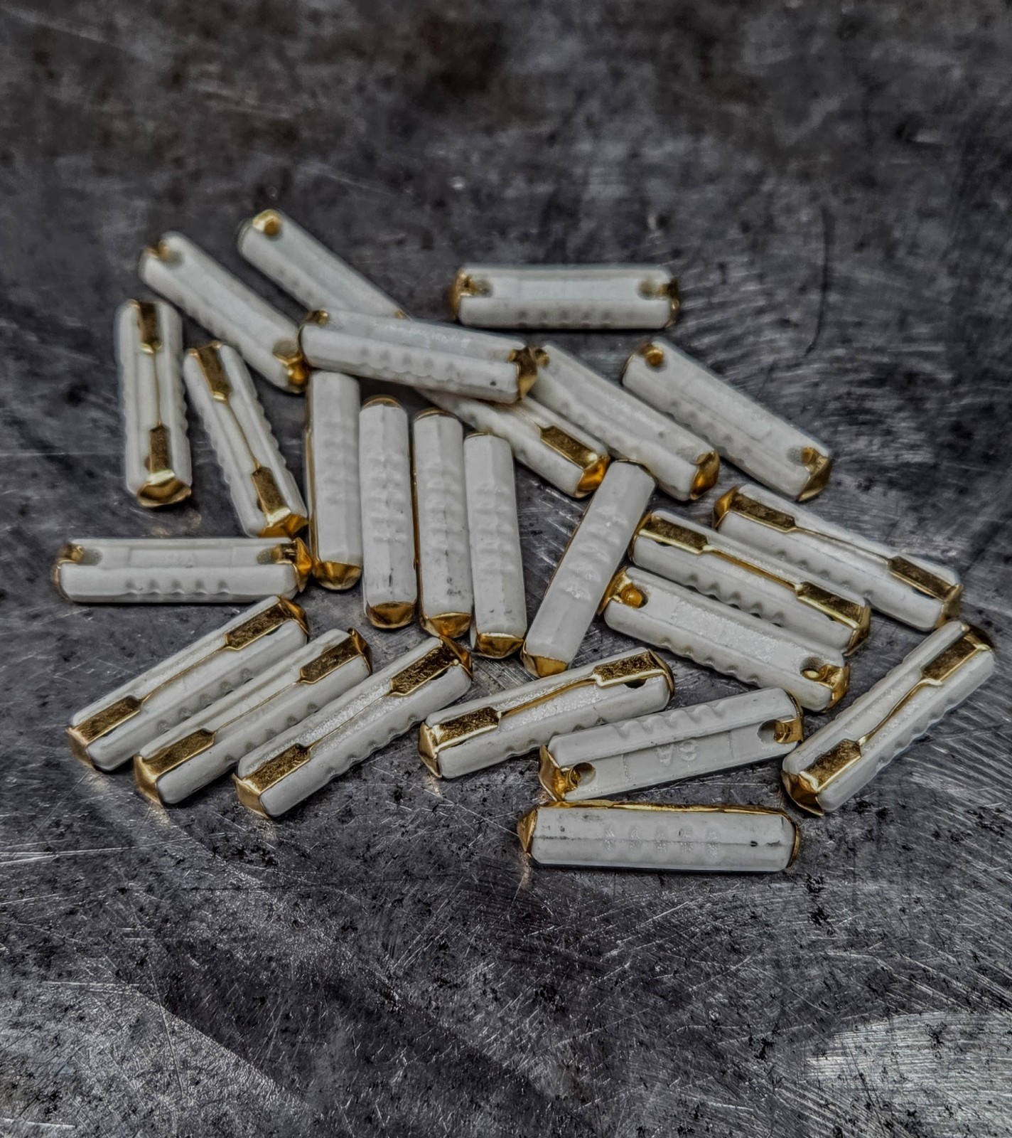 25pc 8A Torpedo Bullet Fuse – CERTIFIED CERAMIC – BMW Mercedes VW Audi Volvo OEM