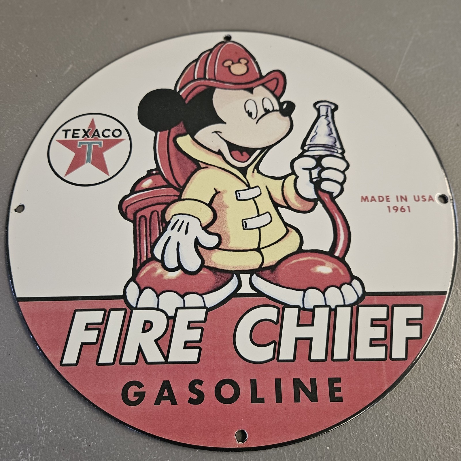 VINTAGE 1961 TEXACO FIRE CHIEF GASOLINE 12\