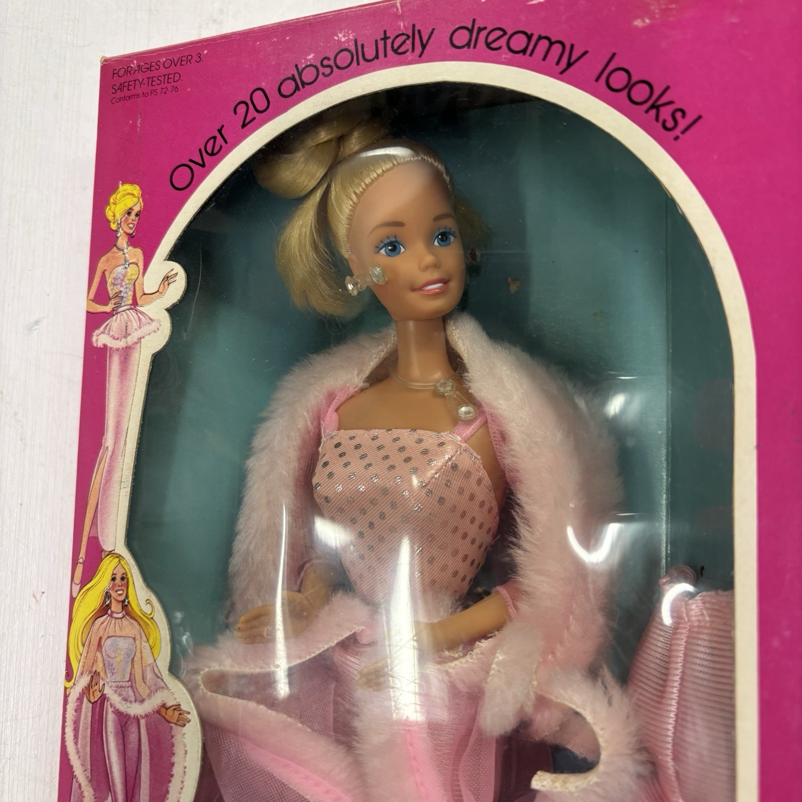 Barbie Pink Pretty Doll #3554 with Earrings and Complete Outfit Vintage Barbie Pink Pretty Doll #3554 with Earrings and Complete Outfit Vintage