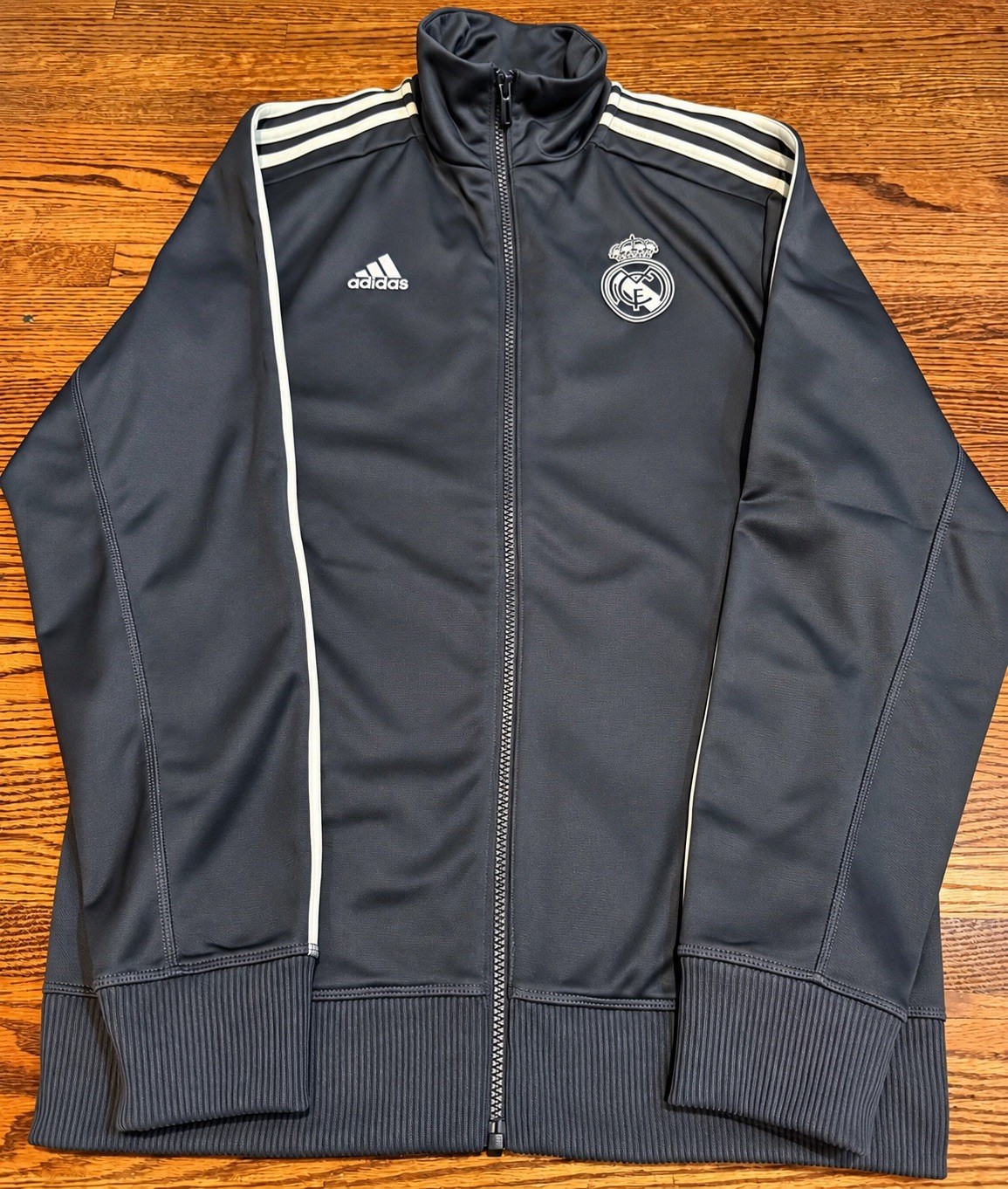 Adidas Real Madrid 2011/2012 Track Jacket Soccer Football Grey Mens Small Rare Adidas Real Madrid 2011/2012 Track Jacket Soccer Football Grey Mens Small Rare